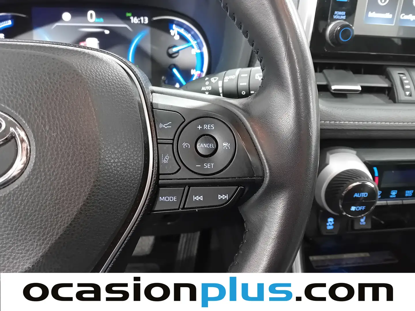 Foto Toyota Rav4 Toyota Rav4 2.5l hybrid Luxury  (218 CV)