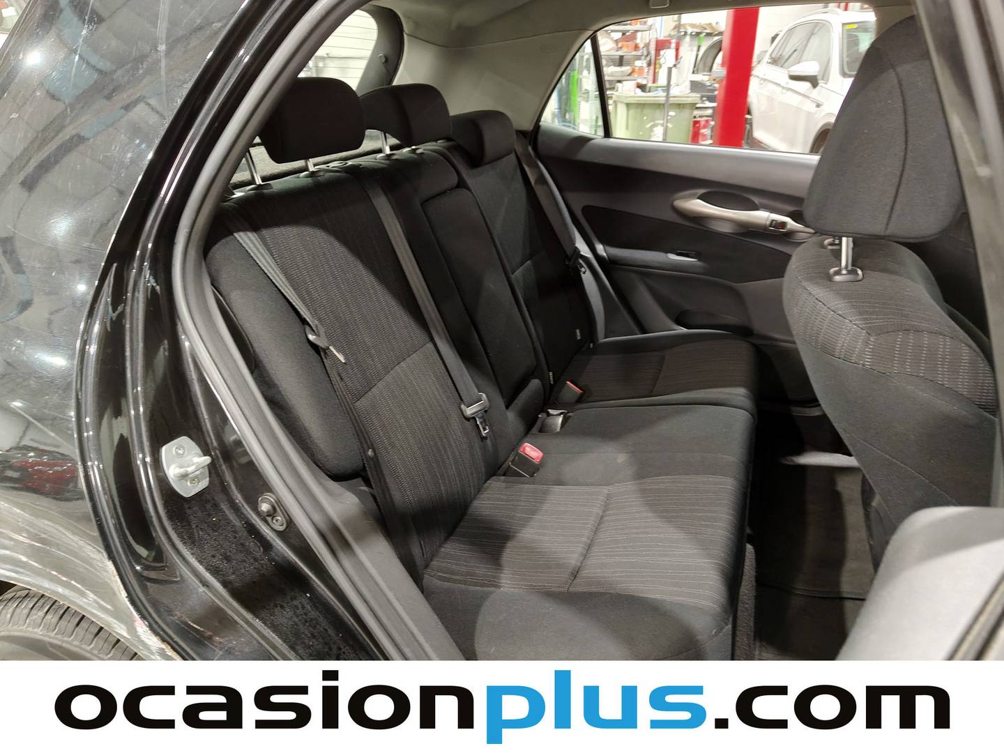Foto asientos traseros Toyota Auris Toyota Auris 1.6 VVT-I Dual Sol (124 CV)