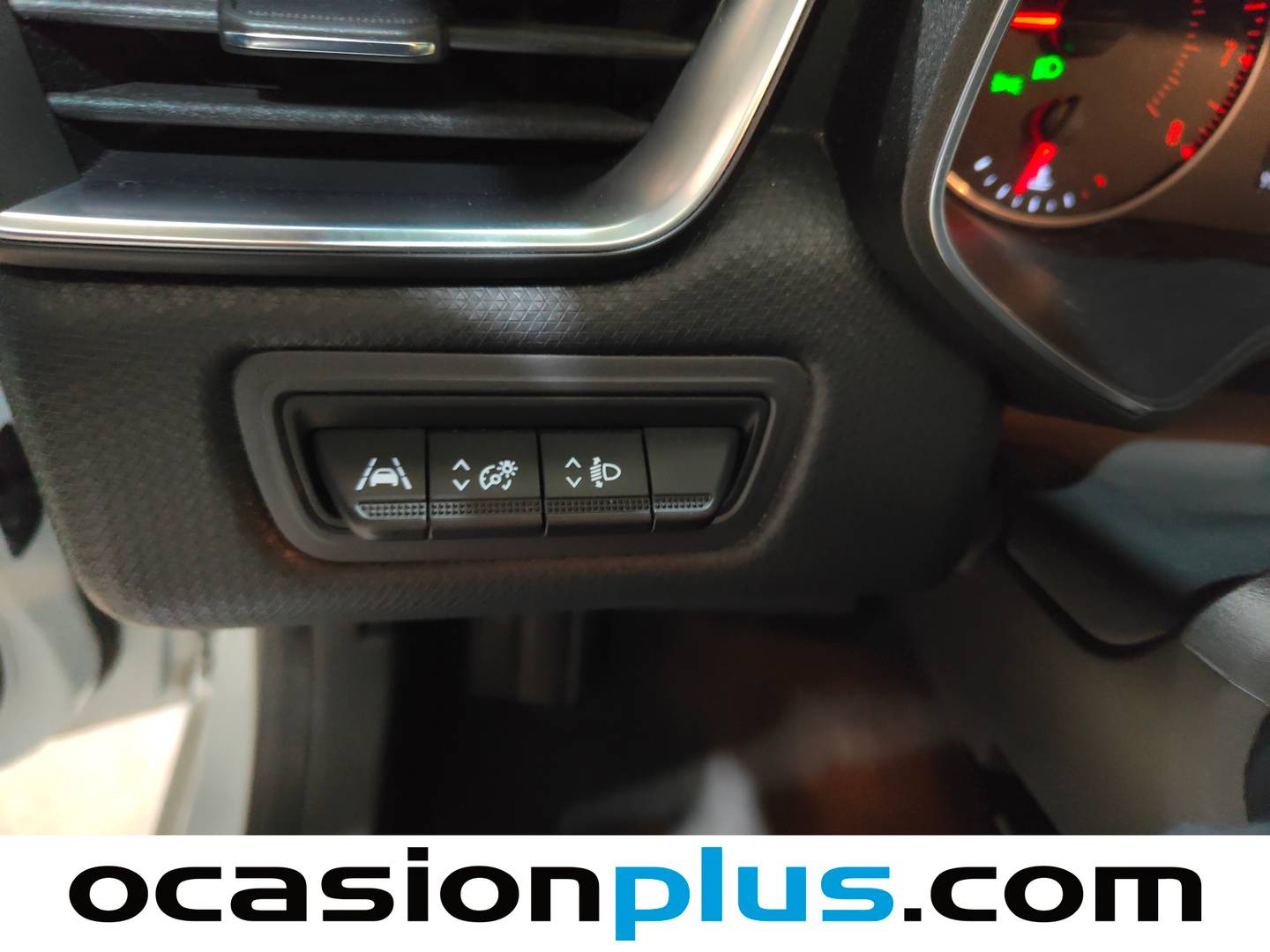 Extras y acabados del Renault Clio Renault Clio Intens TCe (90 CV)