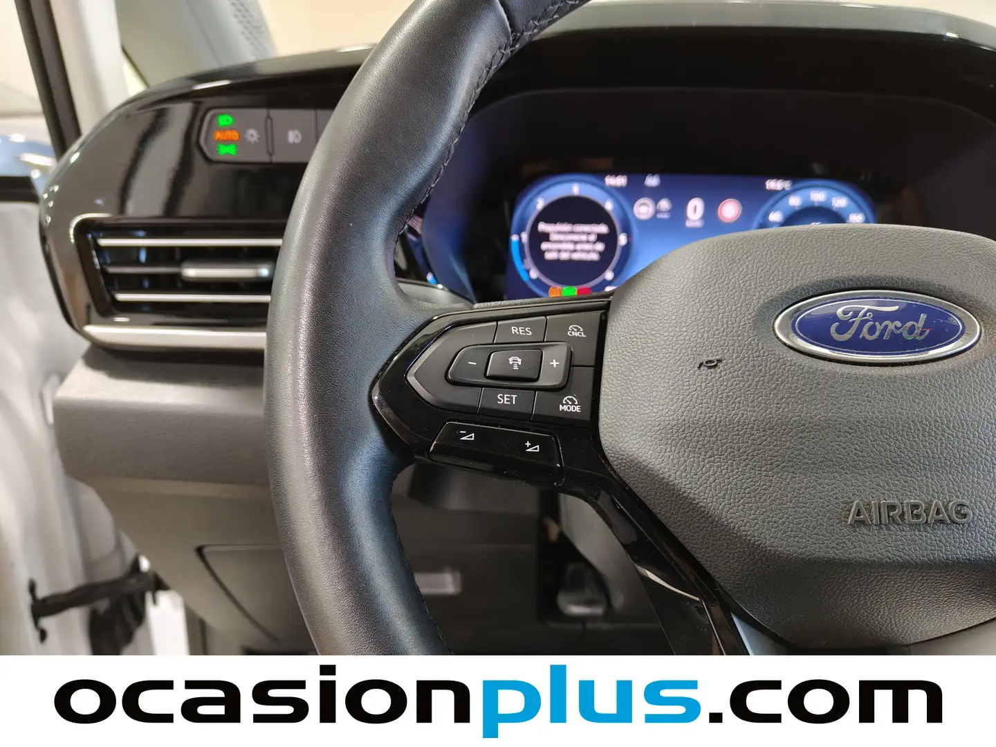 Foto Ford Grand Tourneo Connect Ford Grand Tourneo Connect 2.0 Ecoblue Titanium Auto (122 CV)  7 PLAZAS