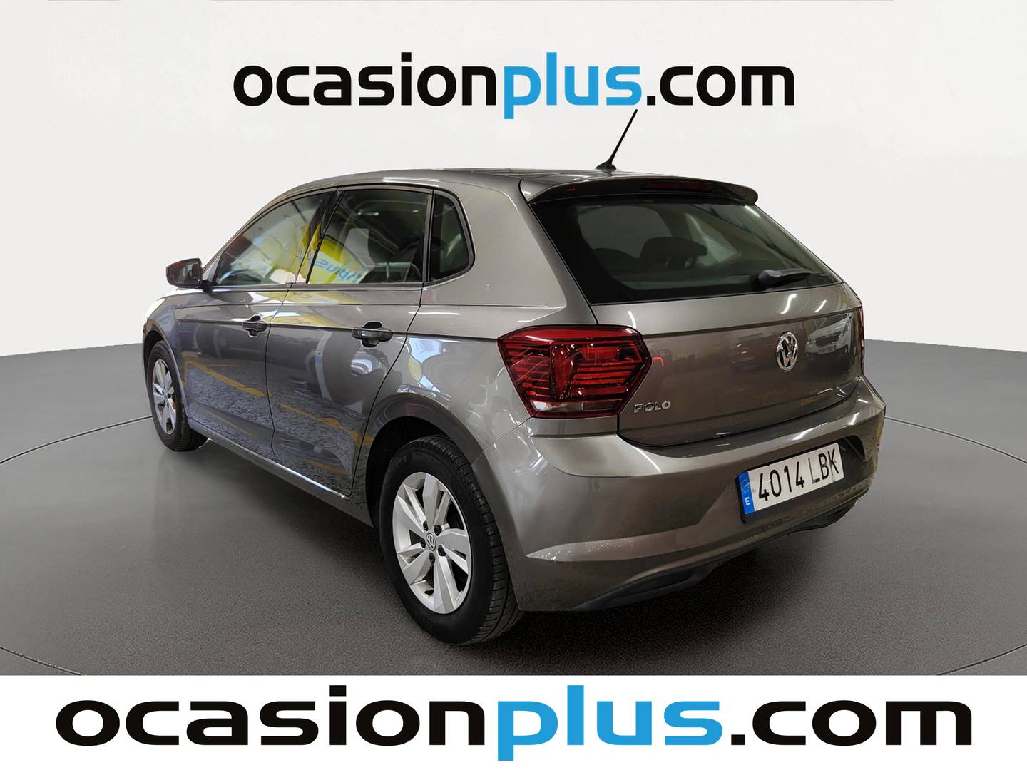 Foto trasera Volkswagen Polo Volkswagen Polo Advance 1.0 (80 CV) derecha