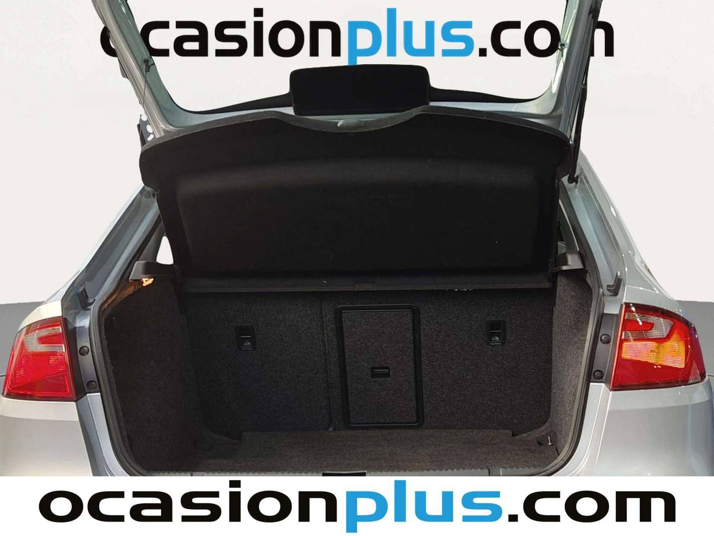 Foto asientos delanteros Seat Toledo Seat Toledo 1.6 TDI CR S&S Style (115 CV)
