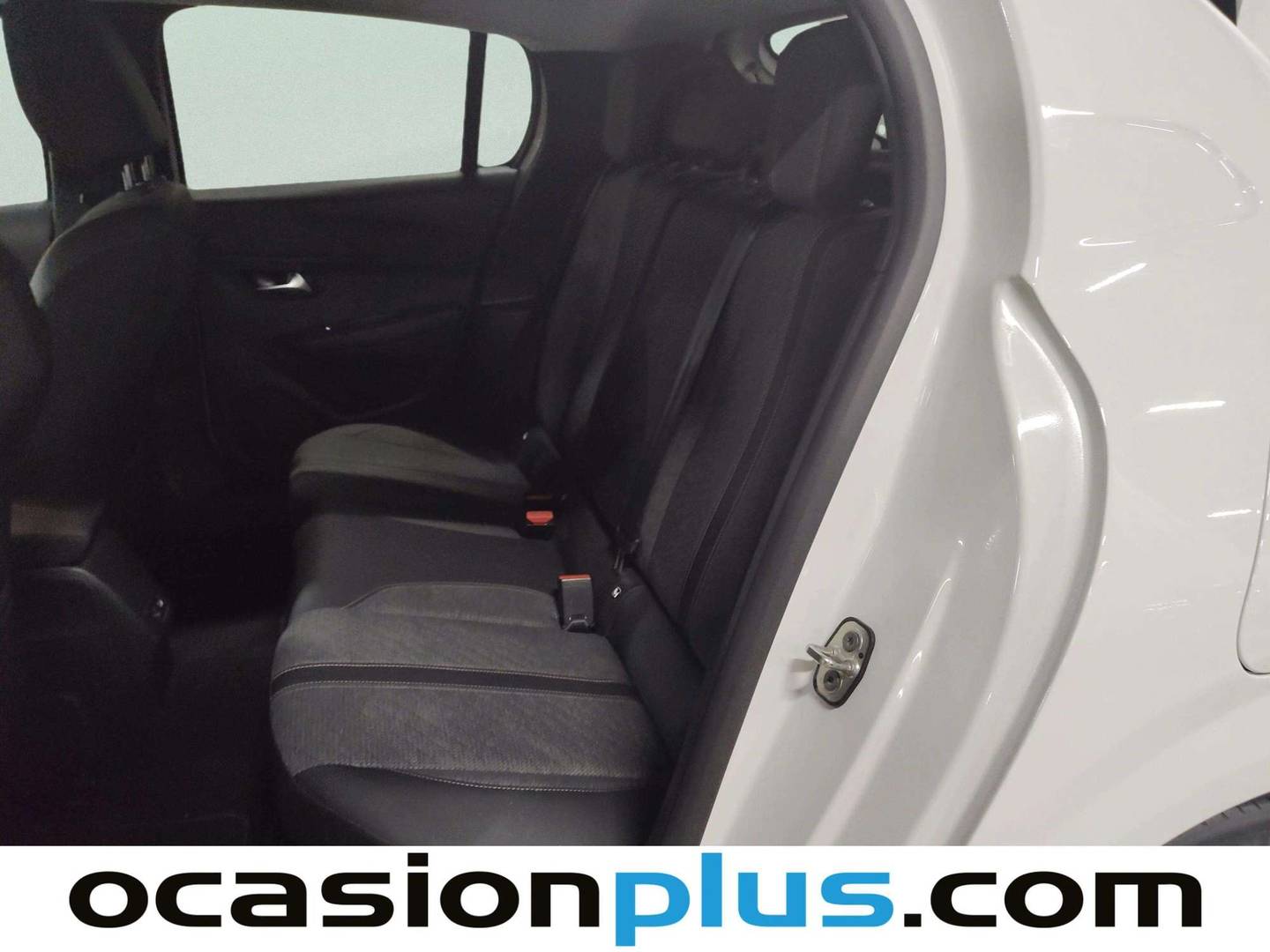 Foto asientos traseros Peugeot 208 Peugeot 208 Allure Hybrid eDCS6 (100 CV)