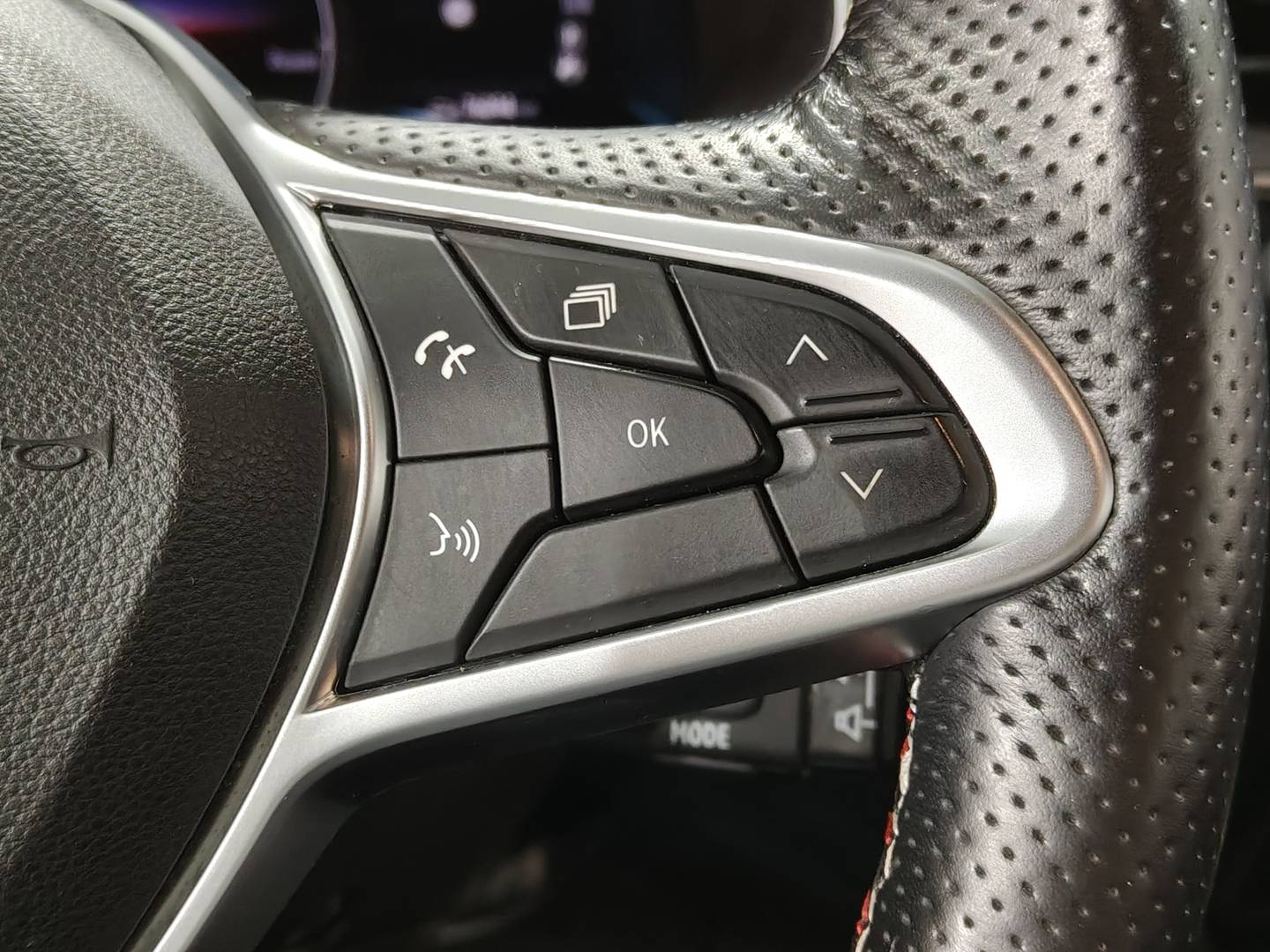 Foto Renault Arkana Renault Arkana RS Line E-Tech Híbrido  (145 CV)