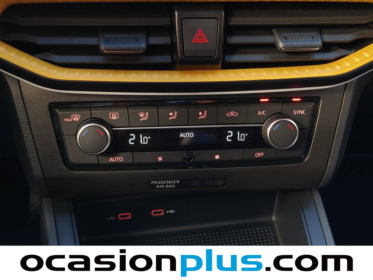 Foto Seat Ibiza SEAT Ibiza 1.0 MPI S&S Style XM (80 CV)