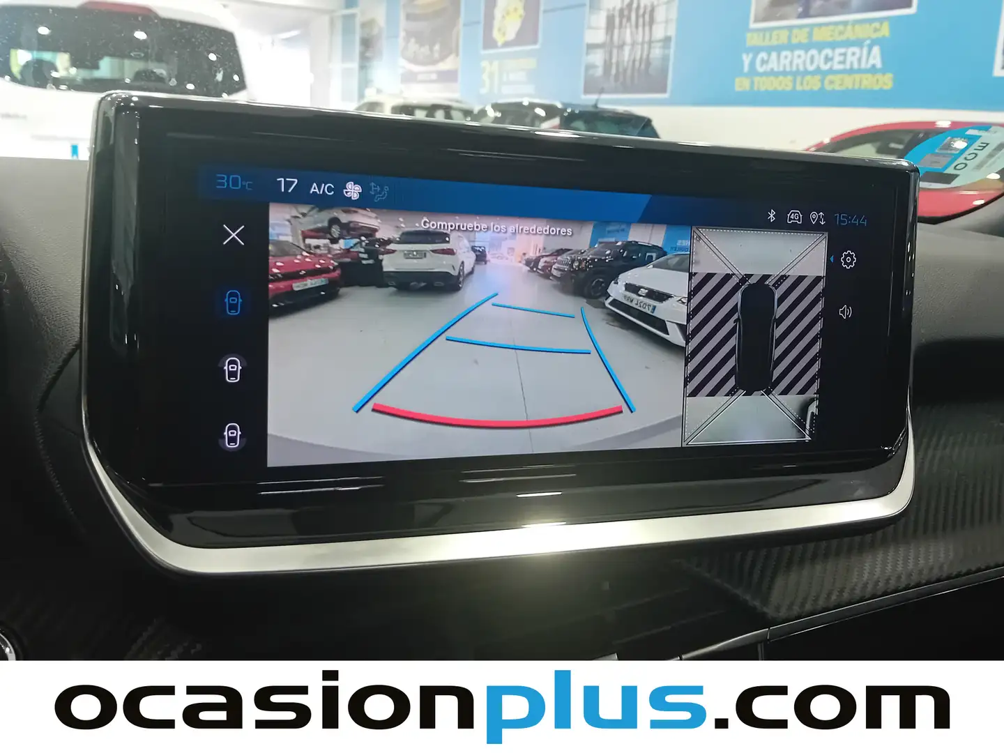 Foto Peugeot 2008 Peugeot 2008 Allure Hybrid eDCS6 (145 CV)