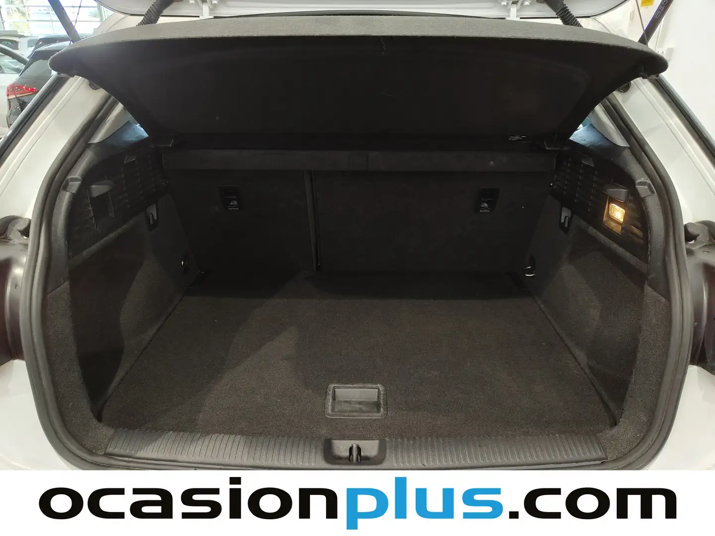 Foto Audi Q2 Audi Q2 Advanced 30 TDI (116 CV)