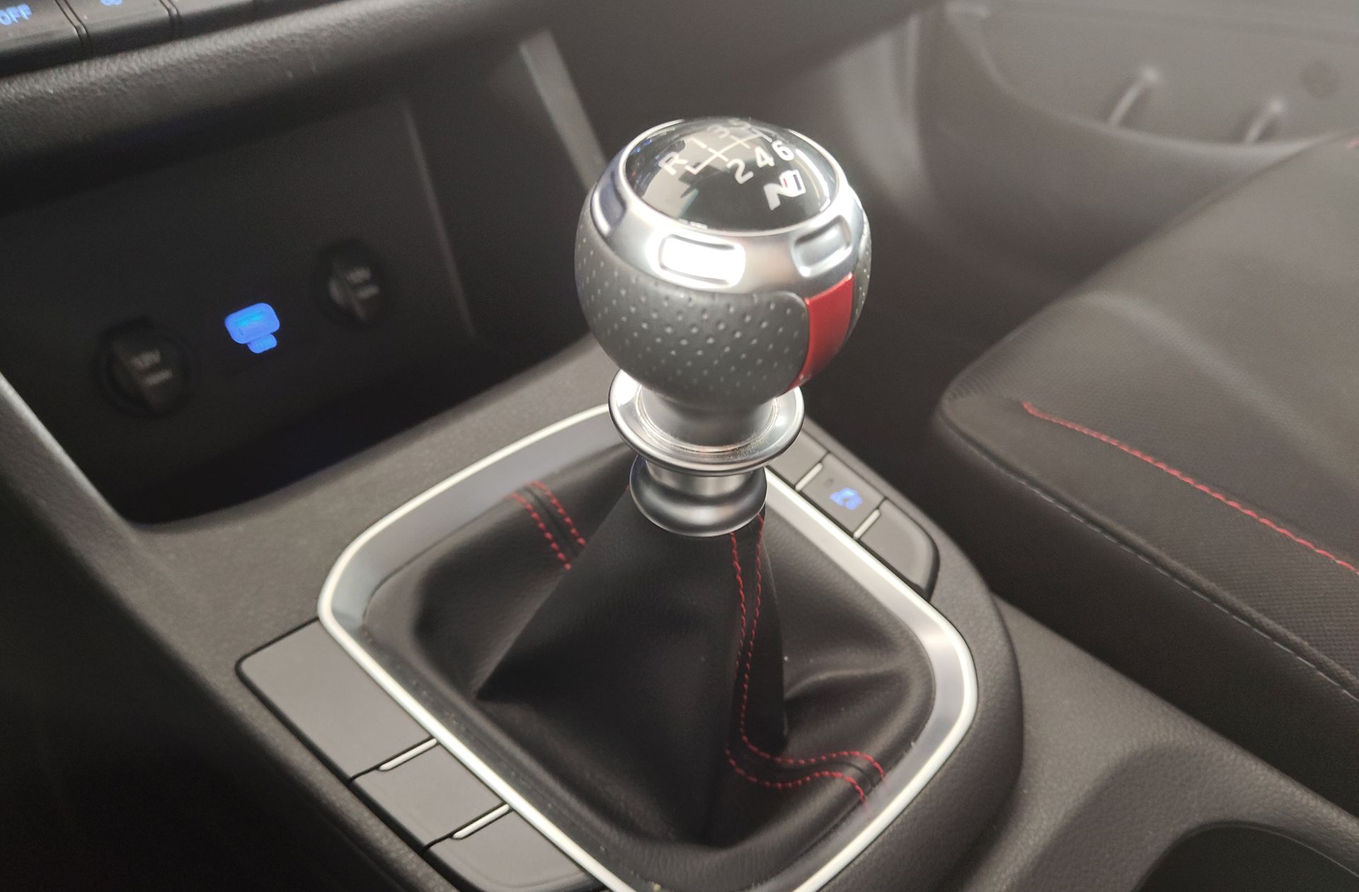 Hyundai i30 Fastback 1.0 T-GDi N Line 30 Aniversario - foto 5
