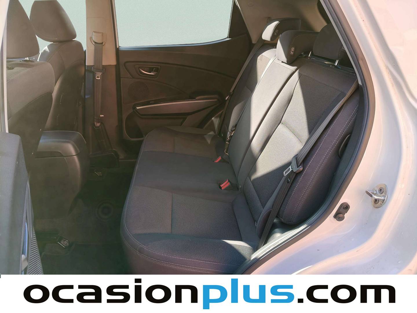 Foto SsangYong Tivoli Ssangyong Tivoli G12T Urban Plus (128 CV)