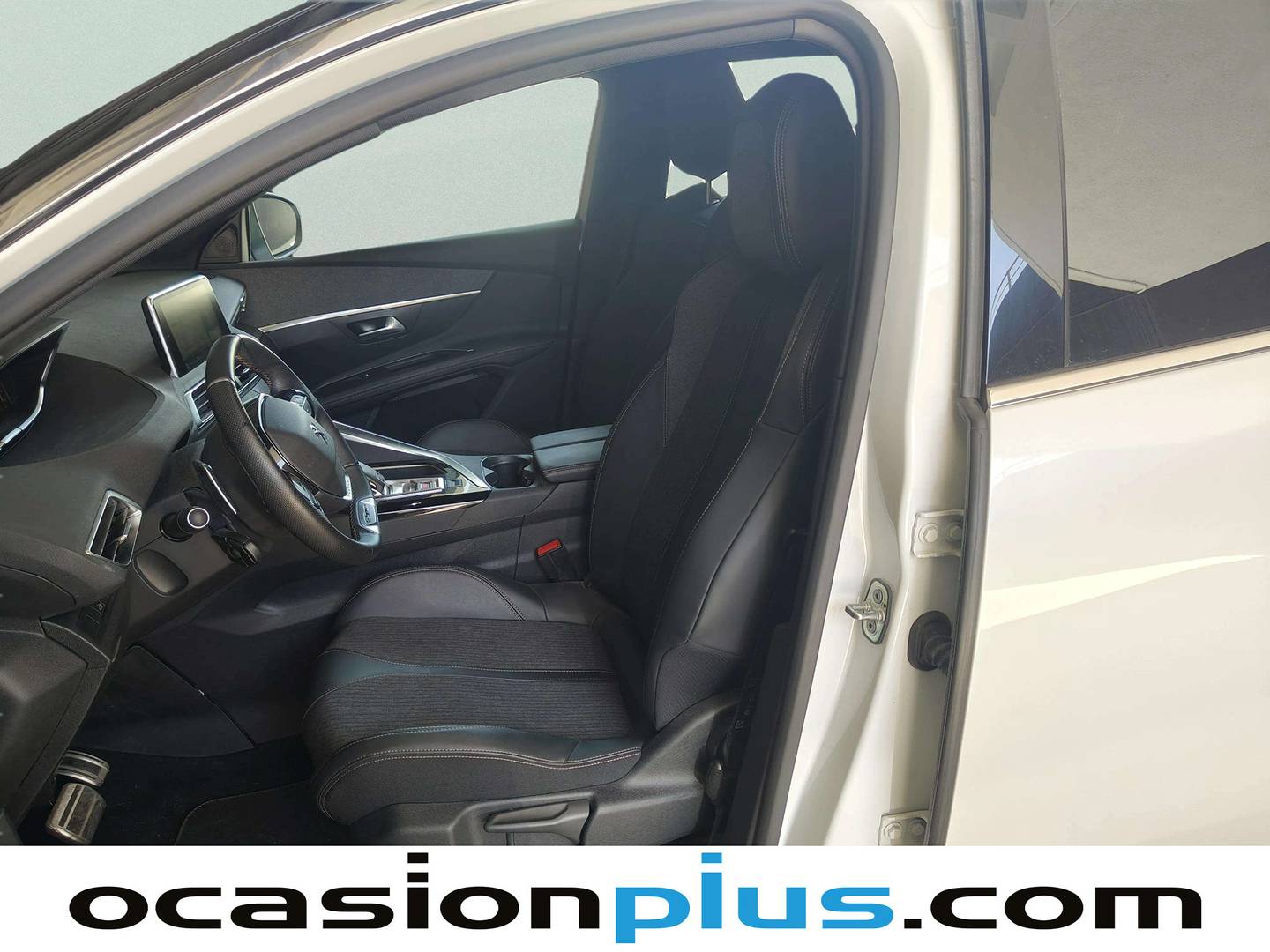 Foto asientos delanteros Peugeot 3008 Peugeot 3008 PureTech 130 S&S GT Line EAT8 (130 CV)