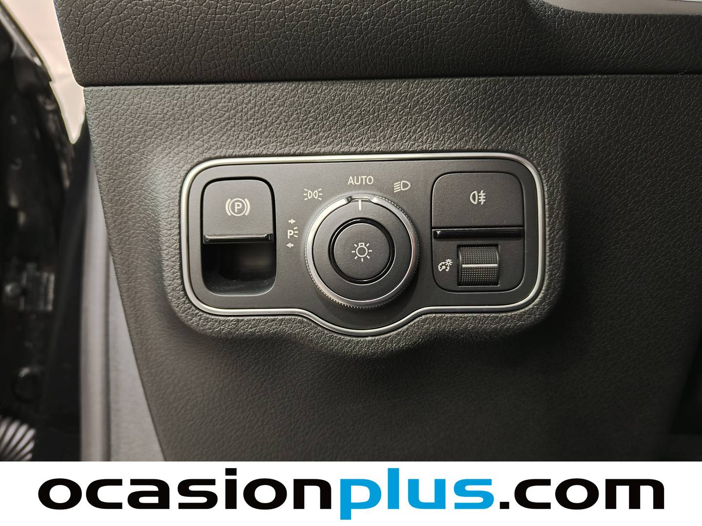 Mercedes GLB Mercedes-Benz GLB 200 (163 CV) PACK AMG 7 PLAZAS de ocasión