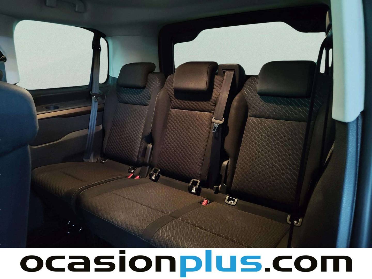Extras y acabados del Toyota Proace Verso Toyota Proace Verso 2.0D Advance Plus L1 Auto (140 CV) 8 Plazas
