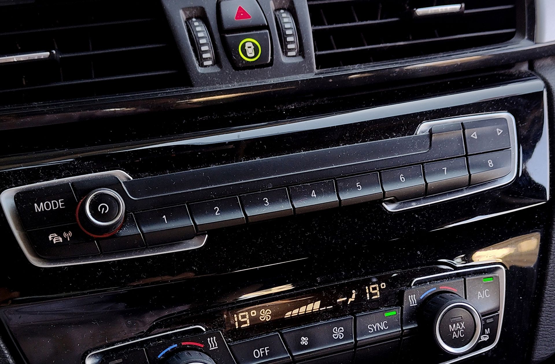 BMW X1 sDrive18d - foto 36