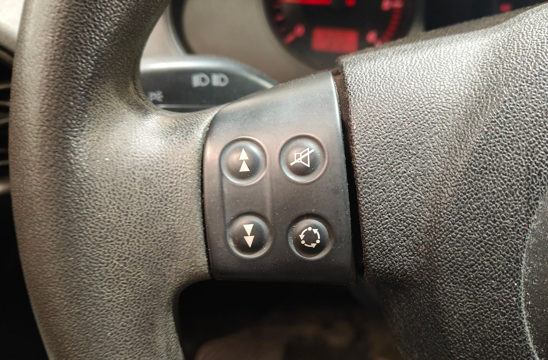 SEAT Ibiza 1.4 TDI Reference - foto 21