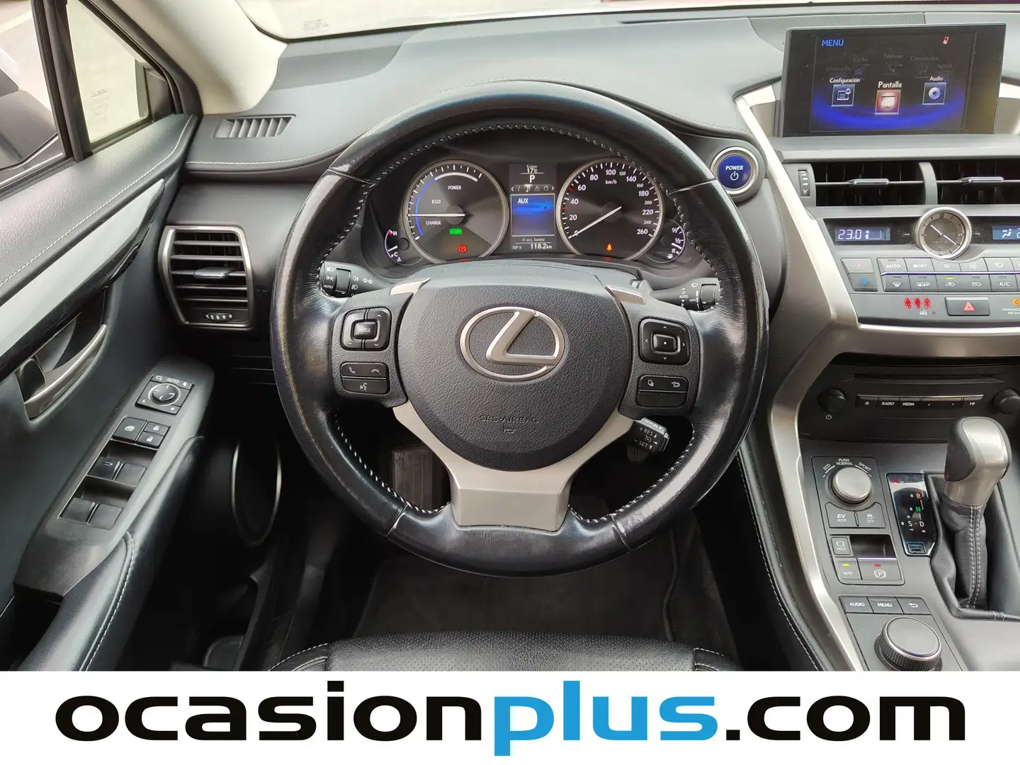 Foto Lexus NX Lexus NX 300h Corporate 2WD + Navibox (197 CV)