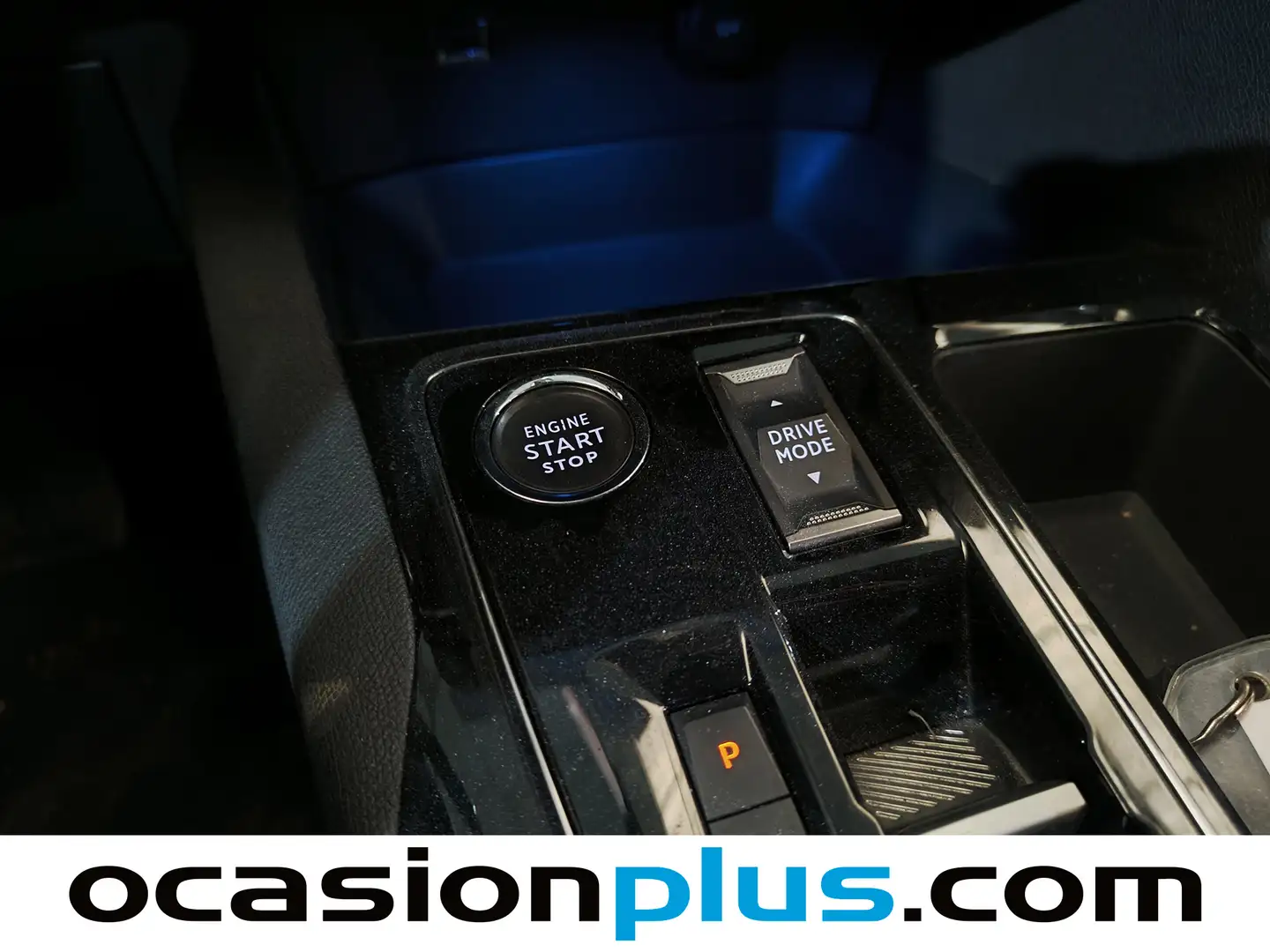 Foto Peugeot 5008 Peugeot 5008 PureTech 130 S&S Allure Pack EAT8 (130 CV) 7 Plazas