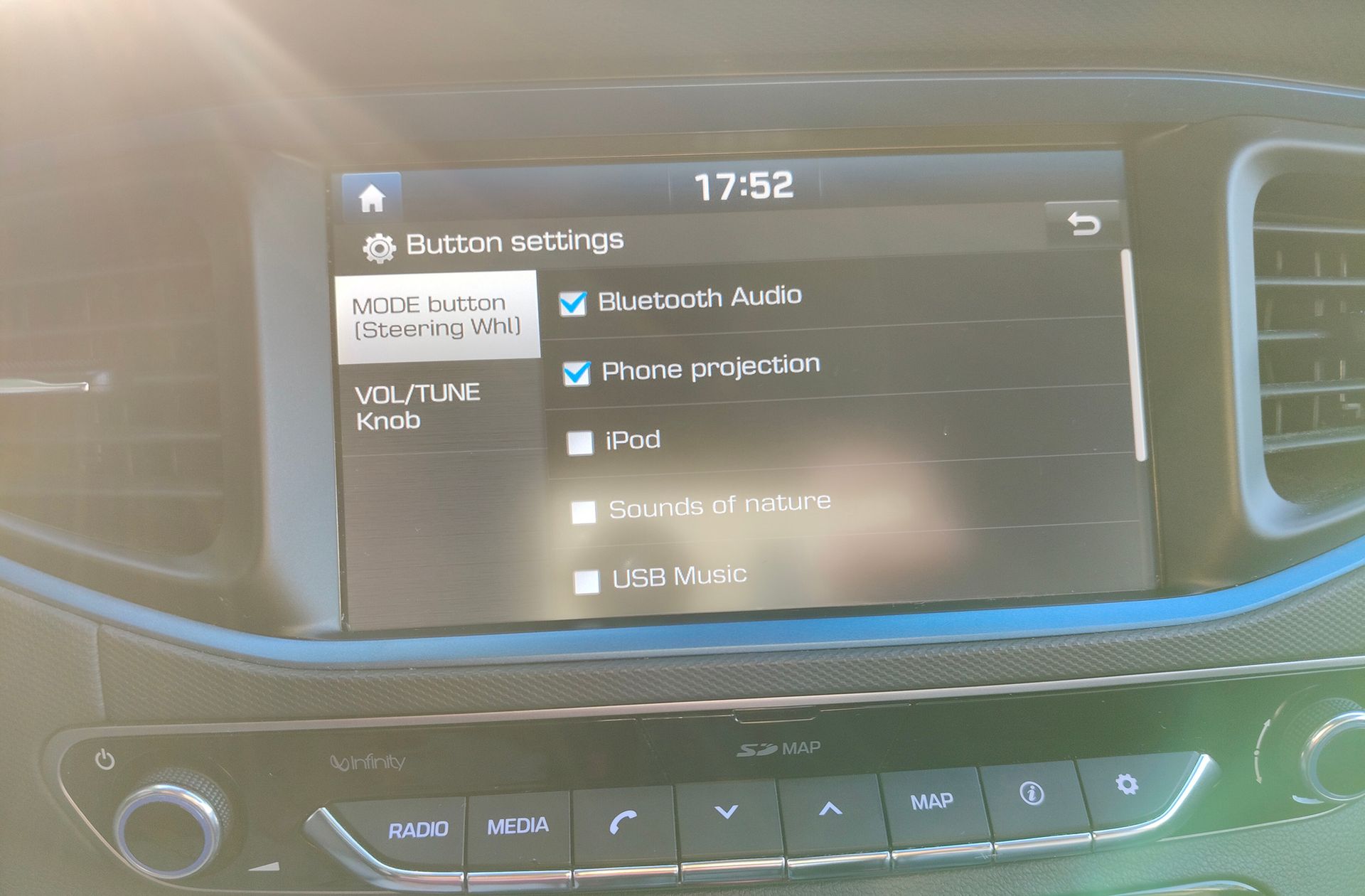 Hyundai Ioniq 1.6 GDI HEV Style - foto 28