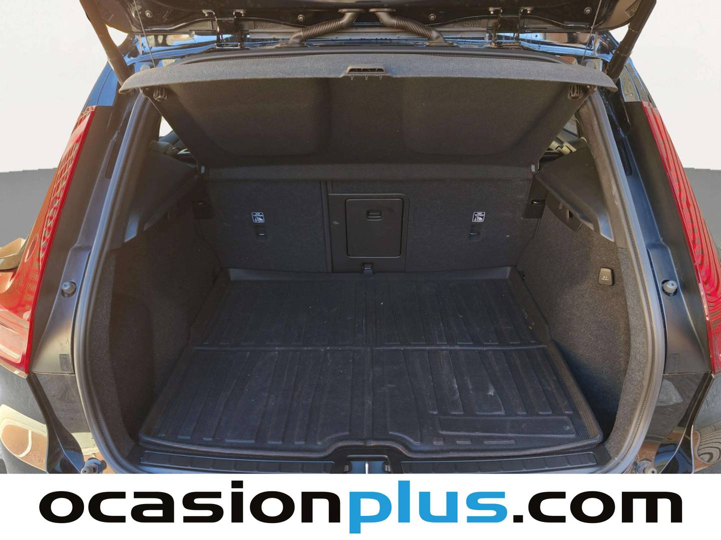 Fotos maletero Volvo XC40 Volvo XC40 B3 G Core Auto (163 CV)