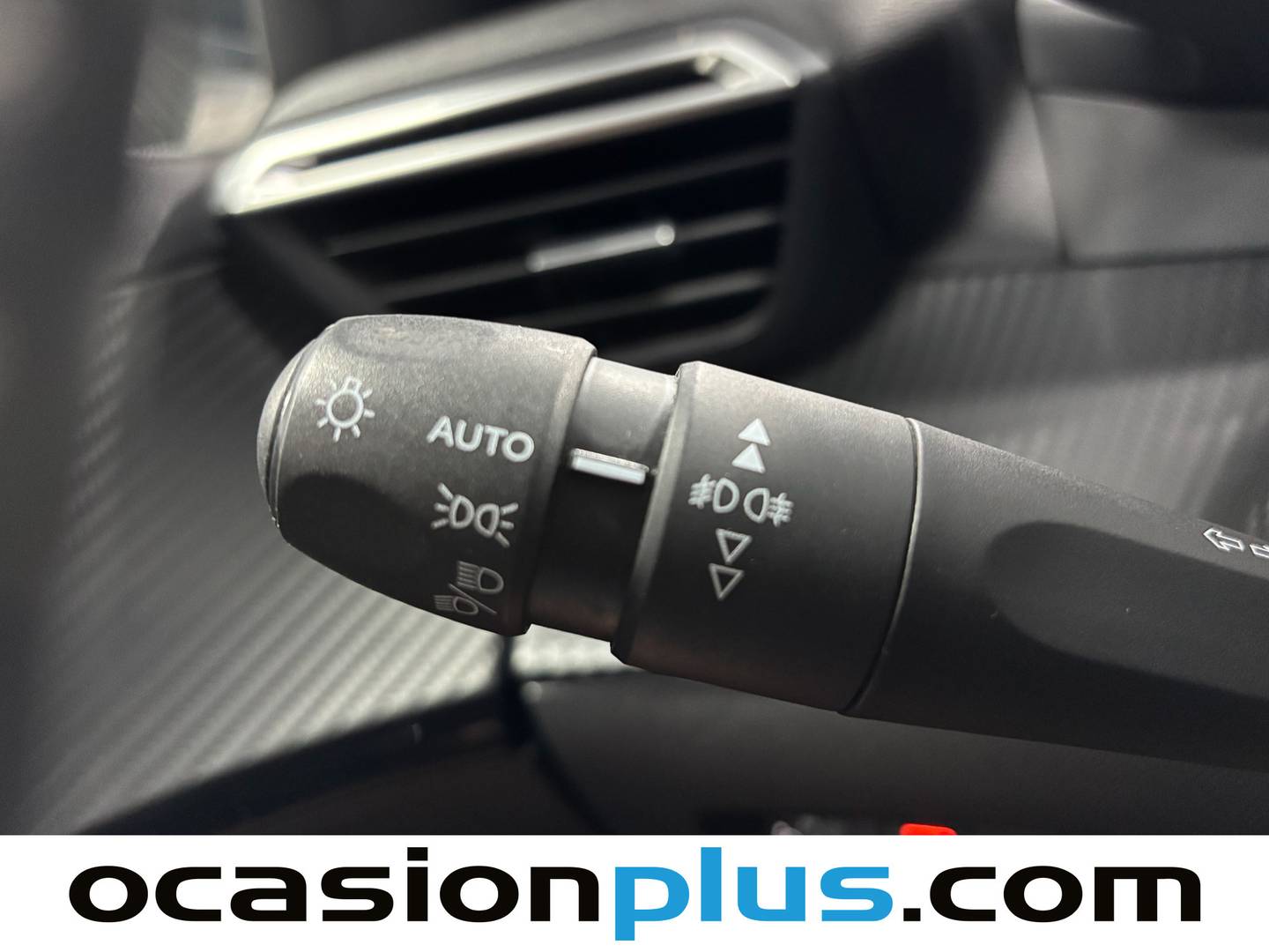 Foto Peugeot 2008 Peugeot 2008 PureTech 130 S&S Allure Pack (130 CV)