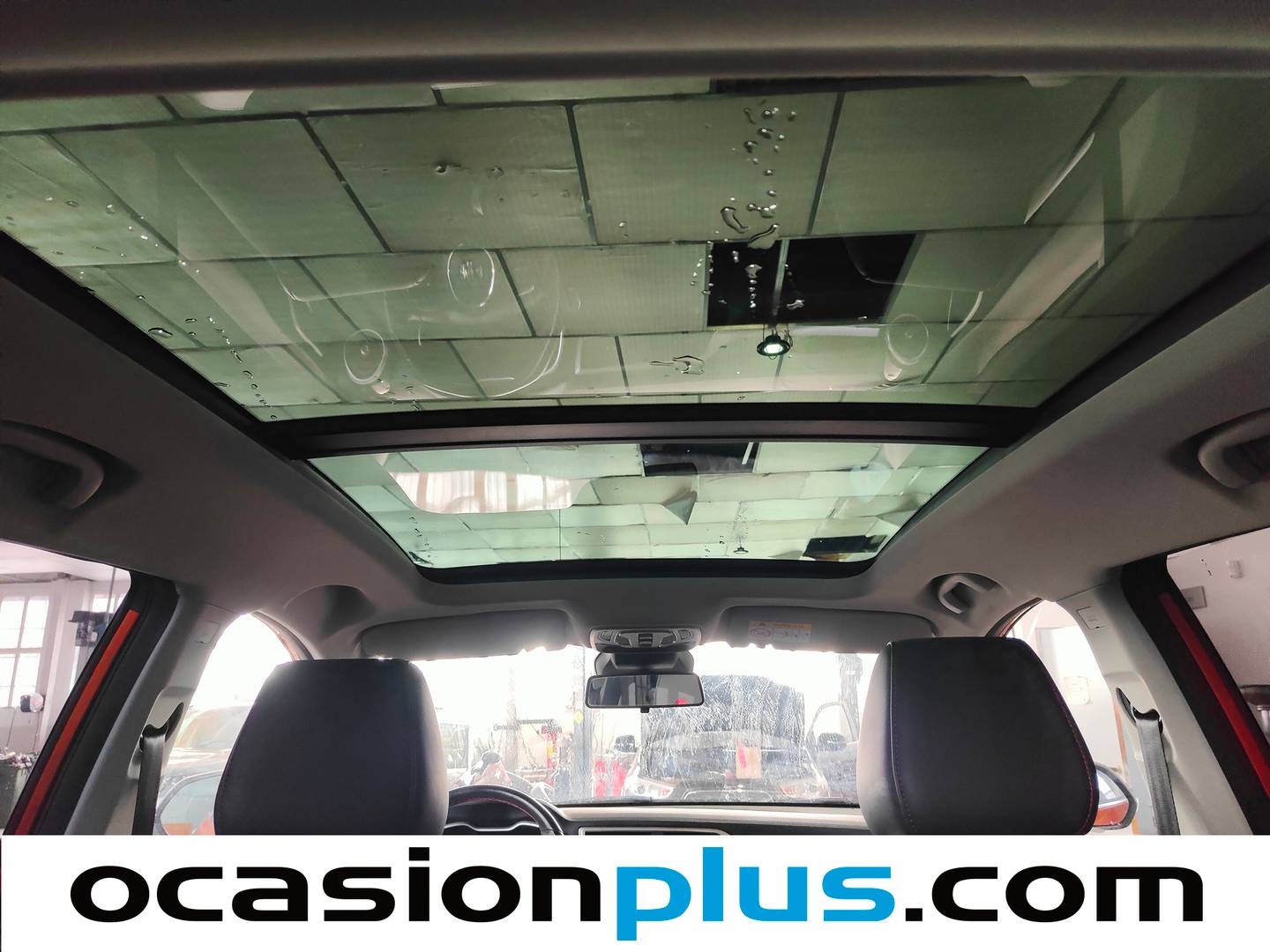 Extras y acabados del MG ZS MG ZS 1.0T Luxury (111 CV)