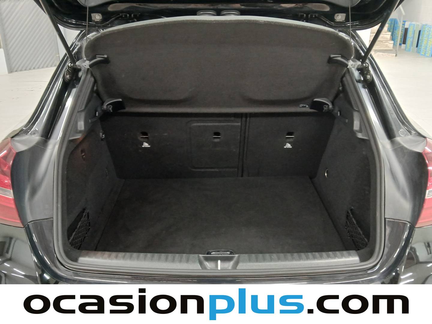 Foto Mercedes GLA Mercedes-Benz GLA 220 d 4Matic (177 CV) Pack AMG