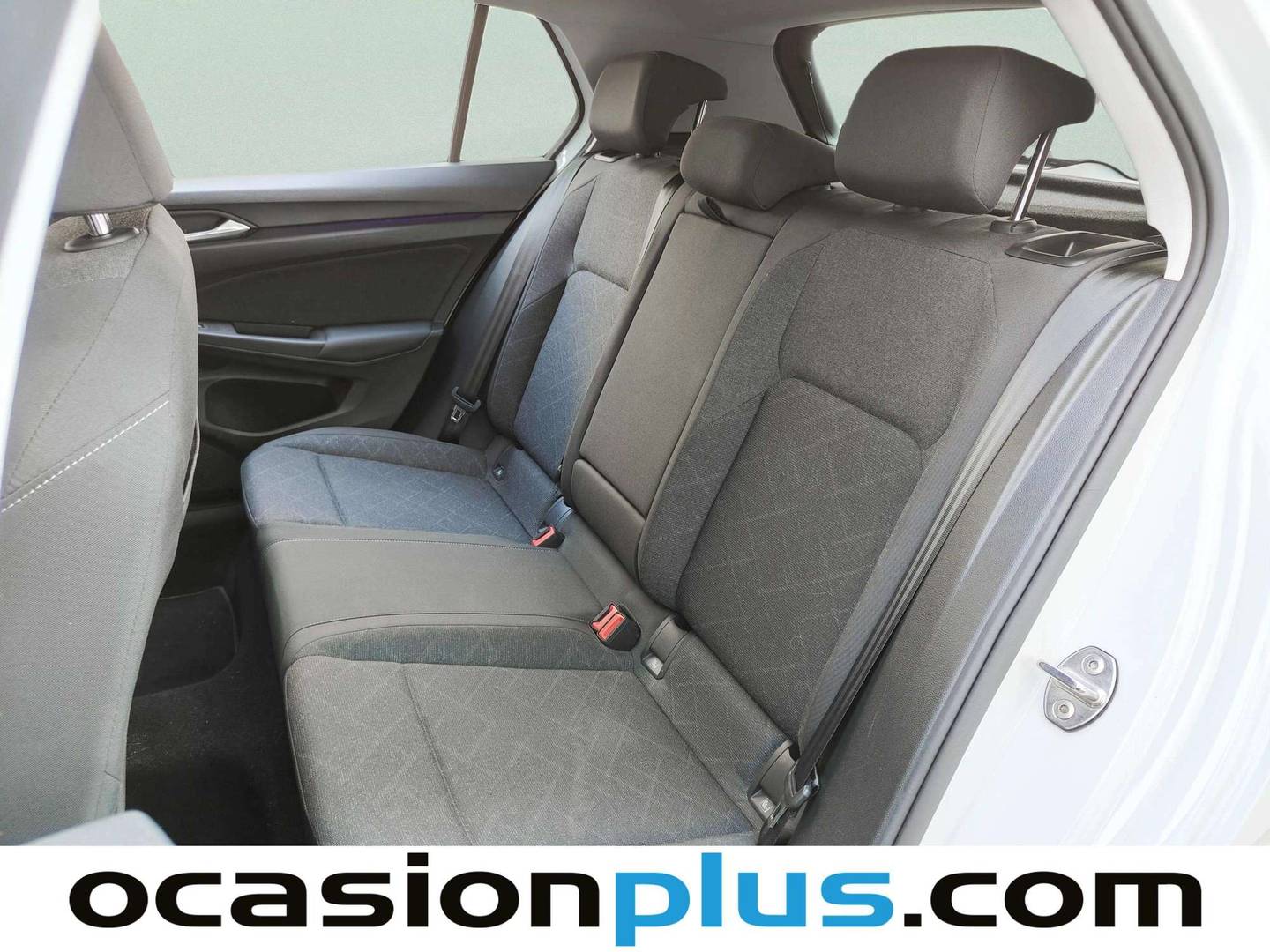 Foto asientos traseros Volkswagen Golf Volkswagen Golf Life 1.0 eTSI (110 CV) DSG