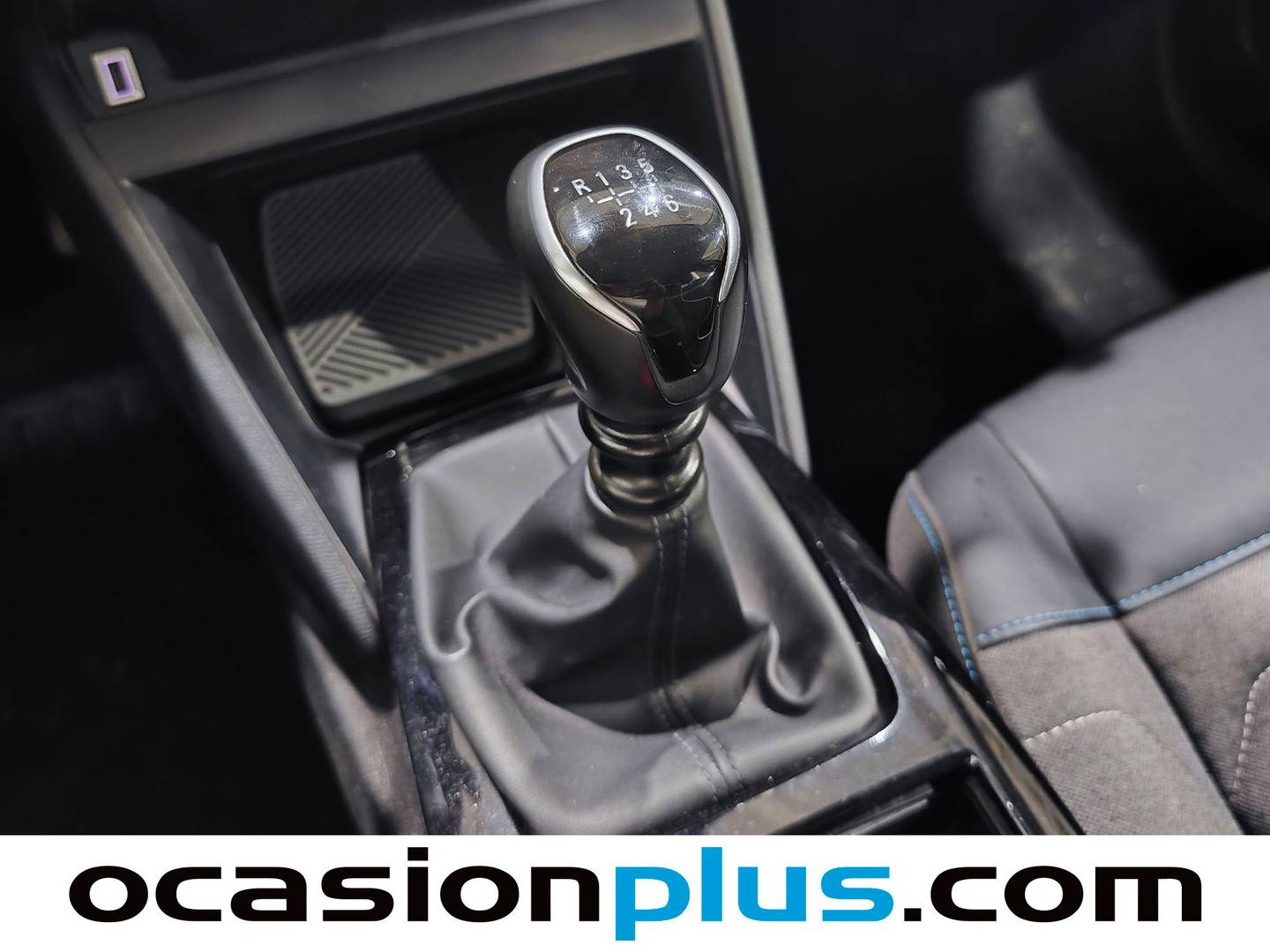 Foto Citroën C4 Citroen C4 PureTech 130 S&S 6v Feel Pack (130 CV)