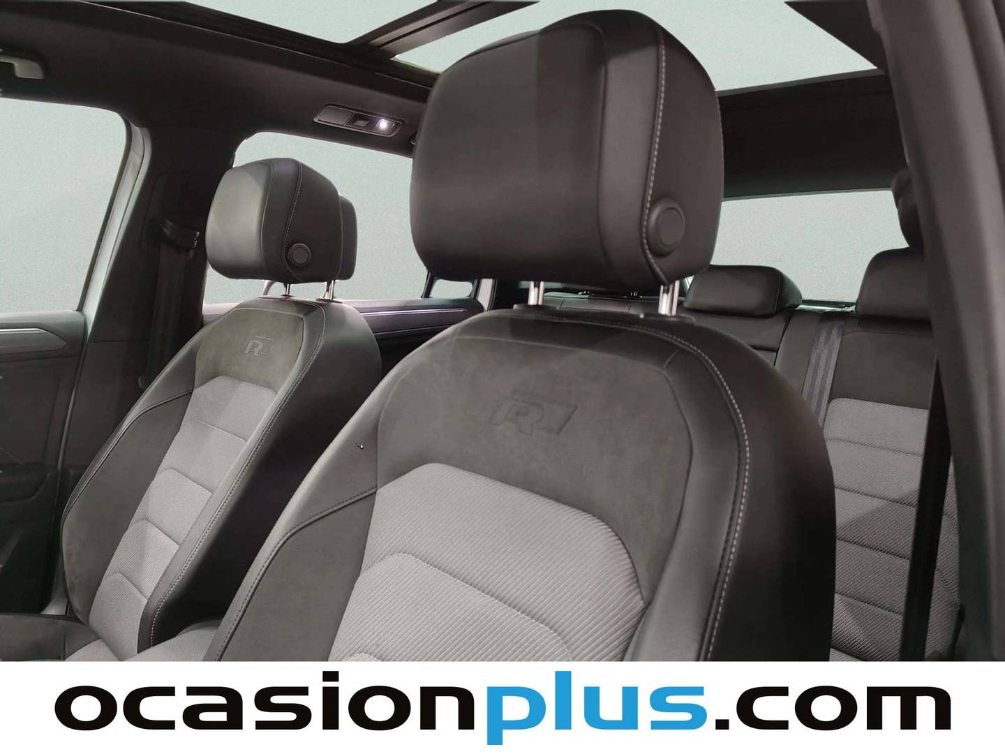 Foto Volkswagen Tiguan Volkswagen Tiguan Sport 2.0 TDI BMT 4Motion Pack R-line (240 CV) DSG