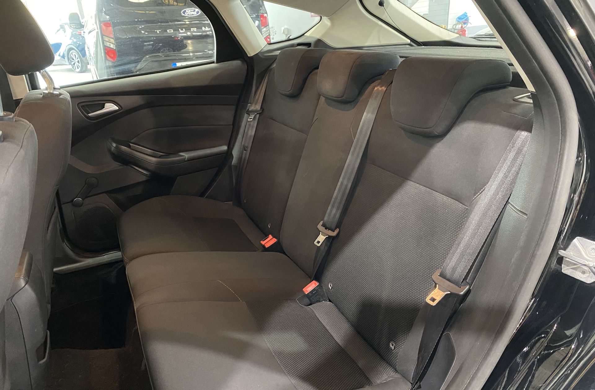 Ford Focus 1.0 EcoBoost Trend+ - foto 9