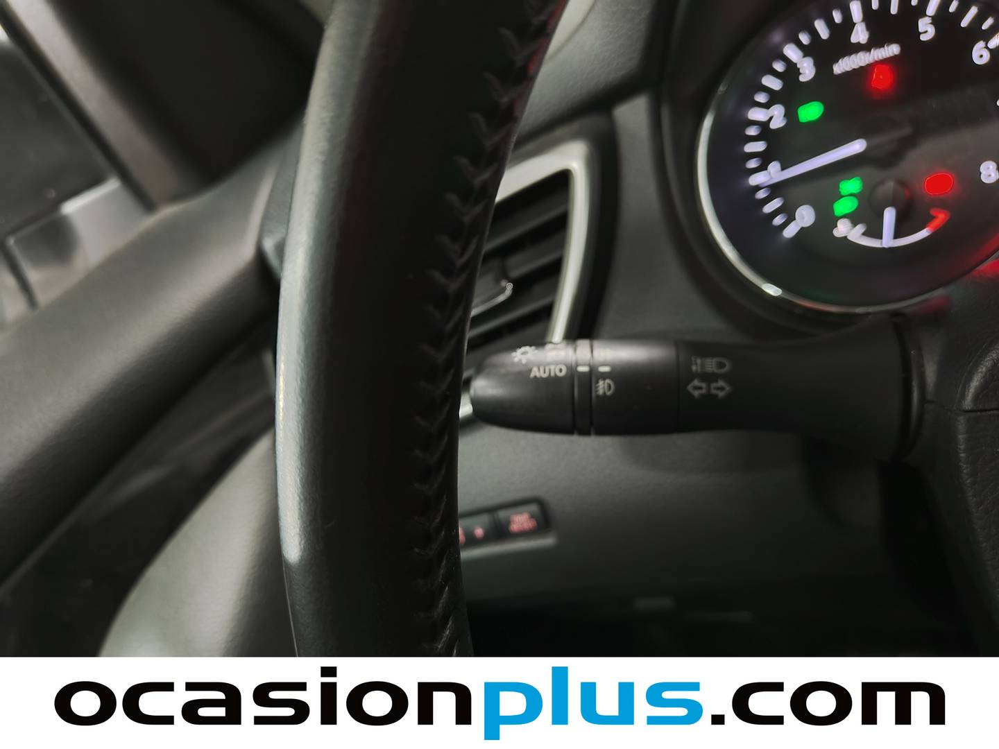 Nissan QASHQAI Nissan Qashqai 1.2 DIG-T N-Connecta 4x2 (115 CV) de segunda mano