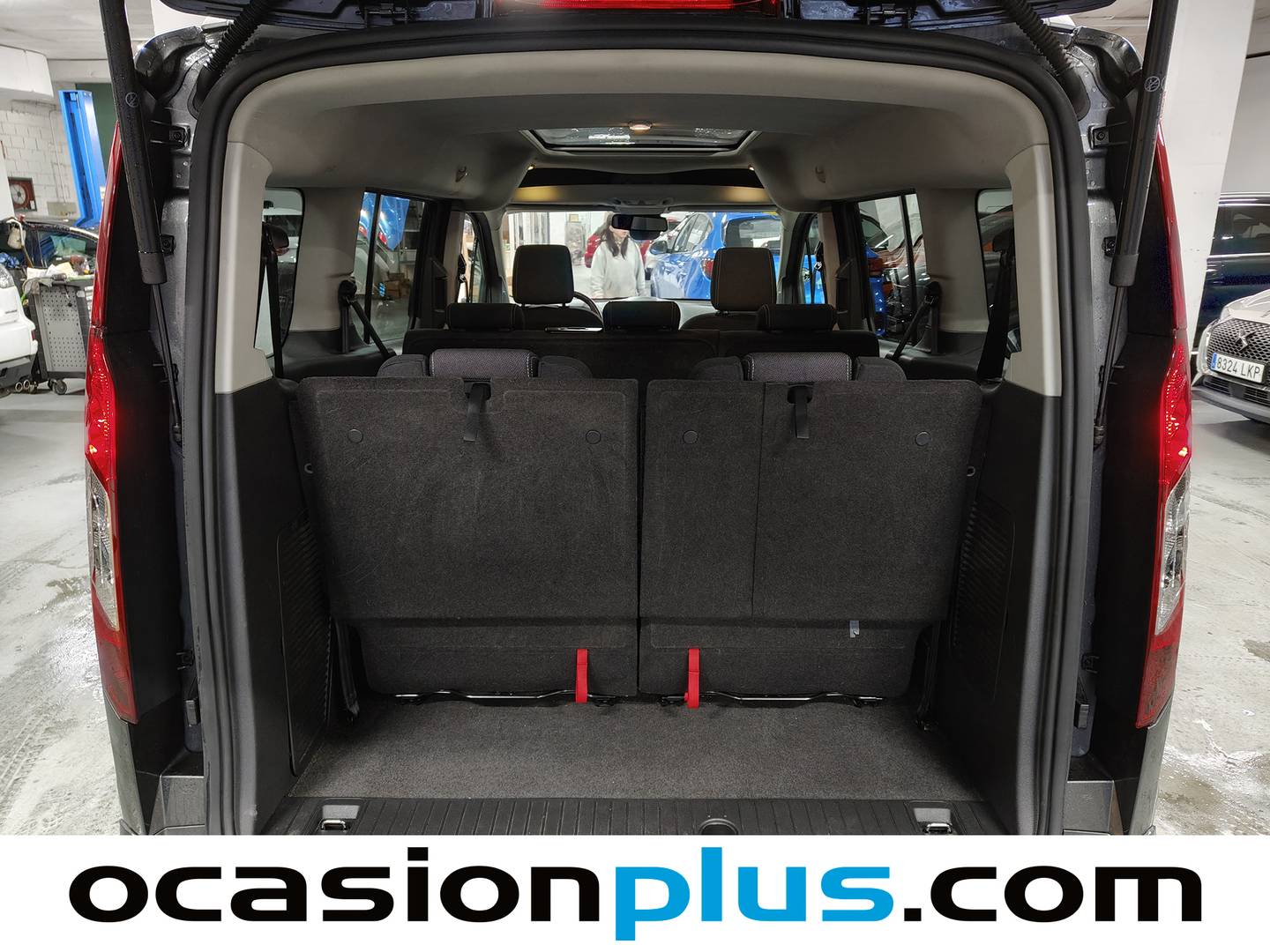 Foto Ford Grand Tourneo Connect Ford Grand Tourneo Connect 1.5 TDCi Titanium (120 CV)