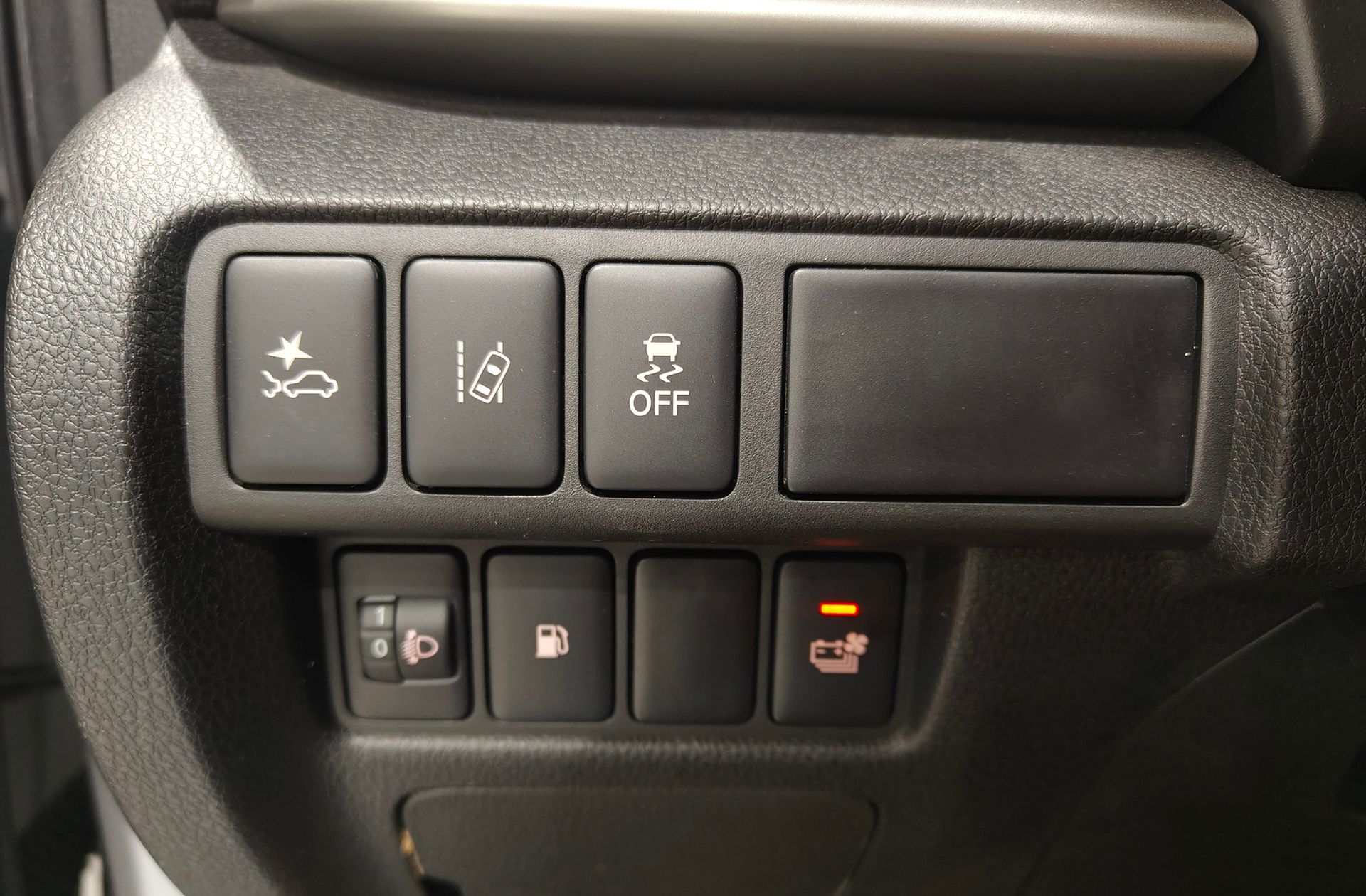Mitsubishi Eclipse Cross 2.4 PHEV Kaiteki 4WD - foto 27