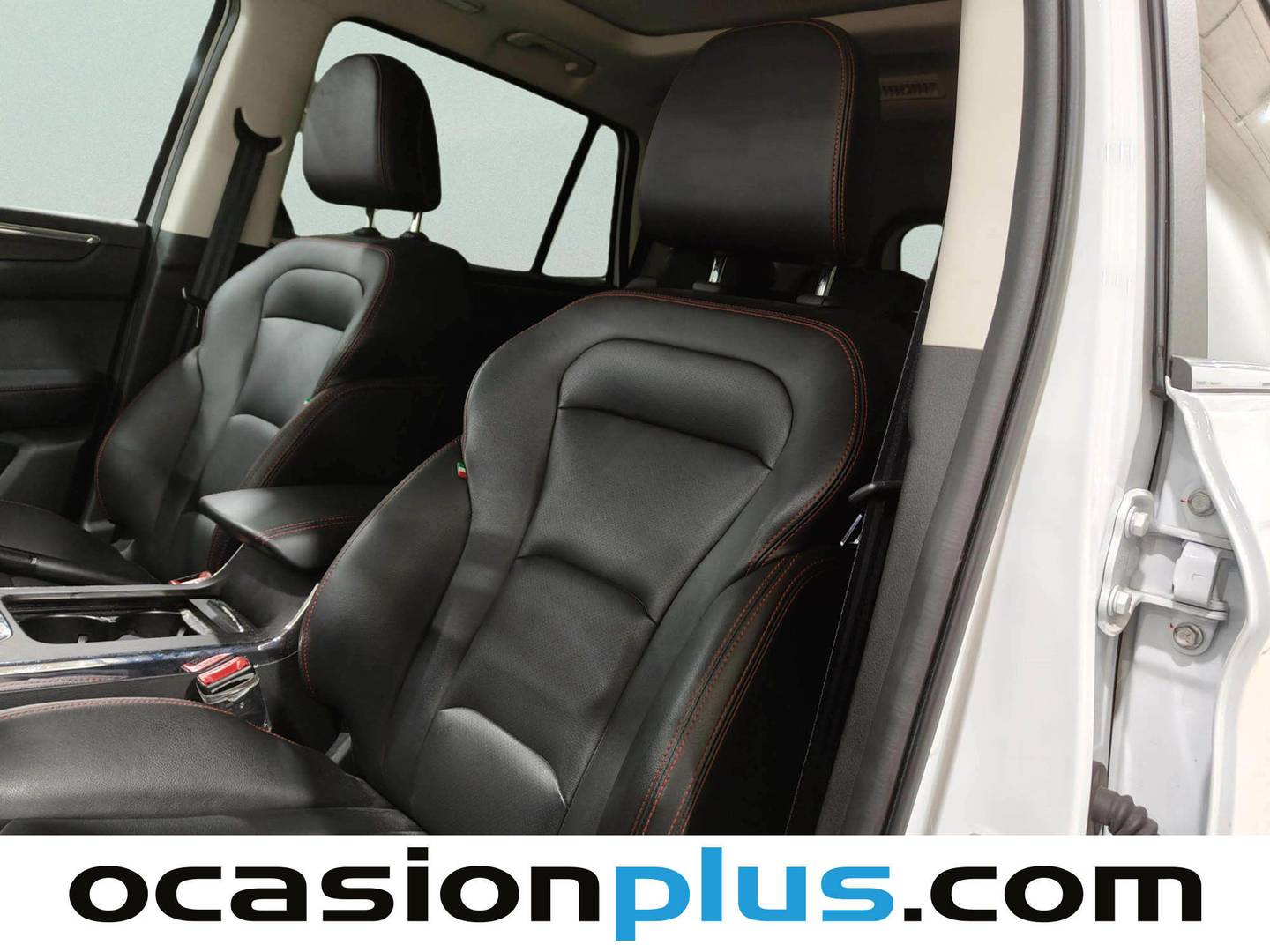Extras del SWM G05 SWM G05 2.0 MT (139 CV) 7 Plazas