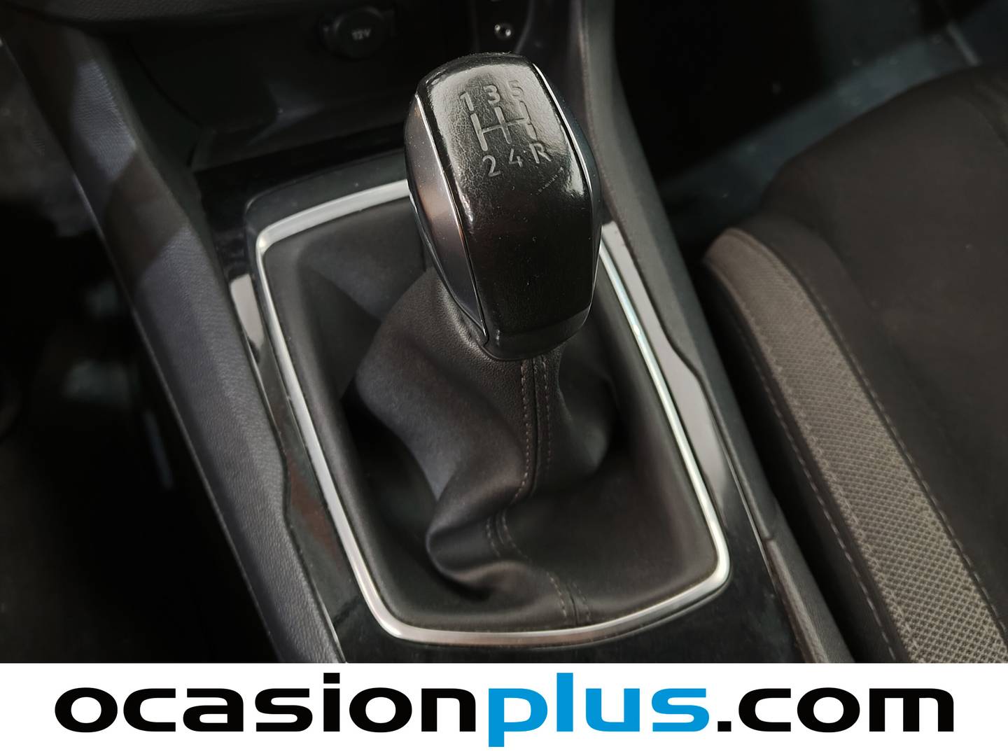 Peugeot 308 Peugeot 308 PureTech 110 S&S Style (110 CV) de segunda mano