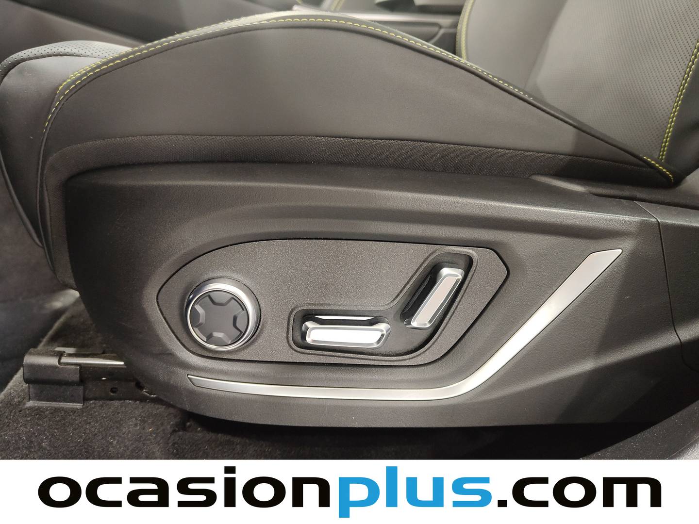 Extras del Lynk & Co 01 Lynk & Co 01 1.5 PHEV More (276 CV)