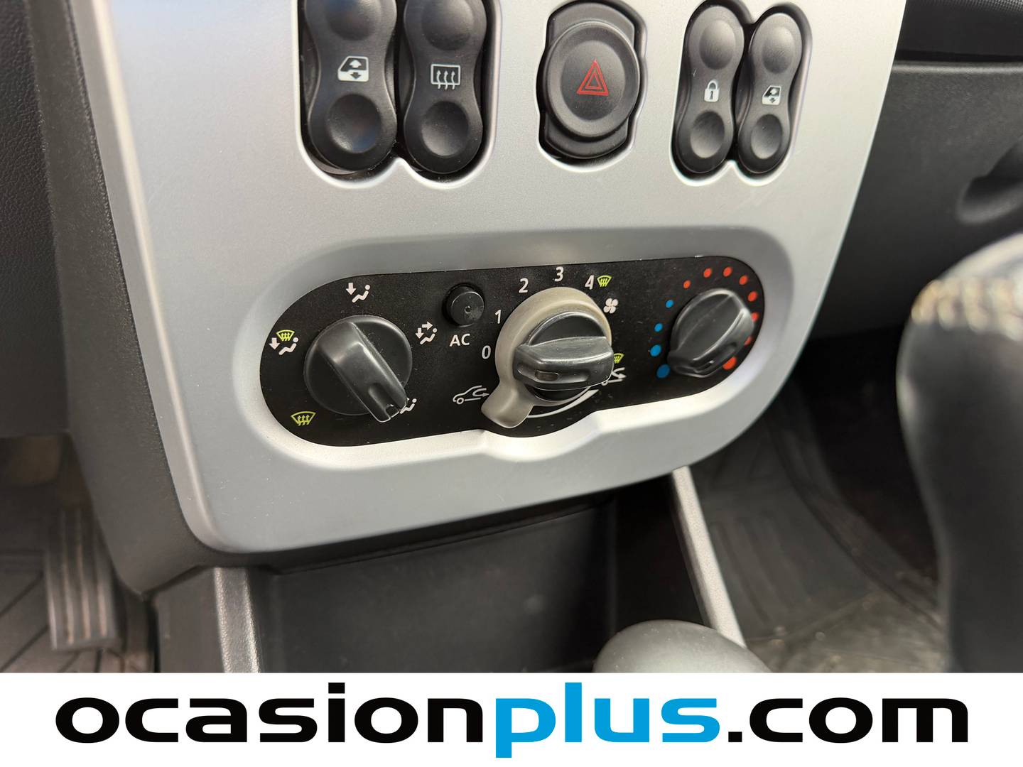 Foto Dacia Sandero Dacia Sandero Laureate 1.2 (75 CV)