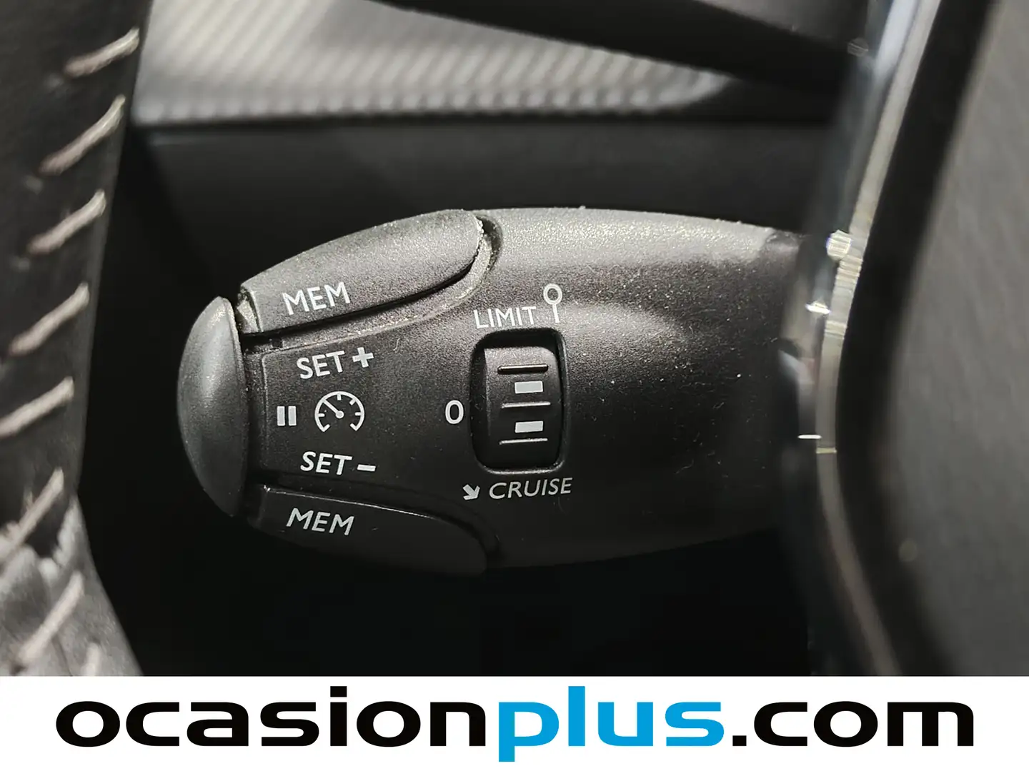 Foto Peugeot 208 Peugeot 208 PureTech 100 Allure (100 CV)