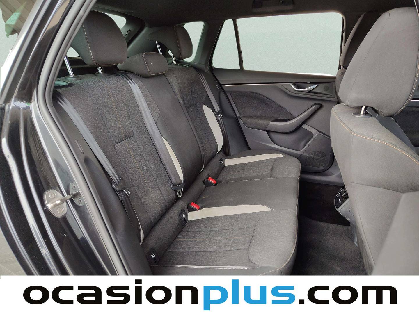 Skoda Kamiq Skoda Kamiq 1.0 TSI Style DSG (110 CV) km 0