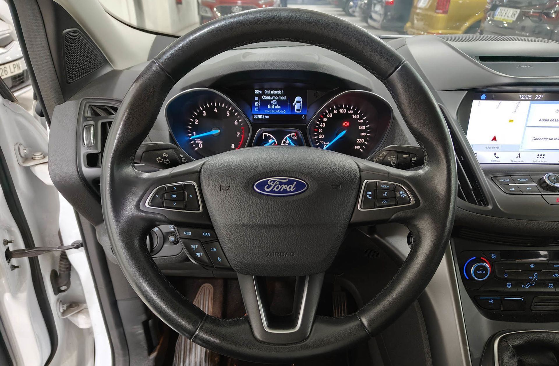Ford Kuga 1.5 EcoBoost Trend 4x2 - foto 21