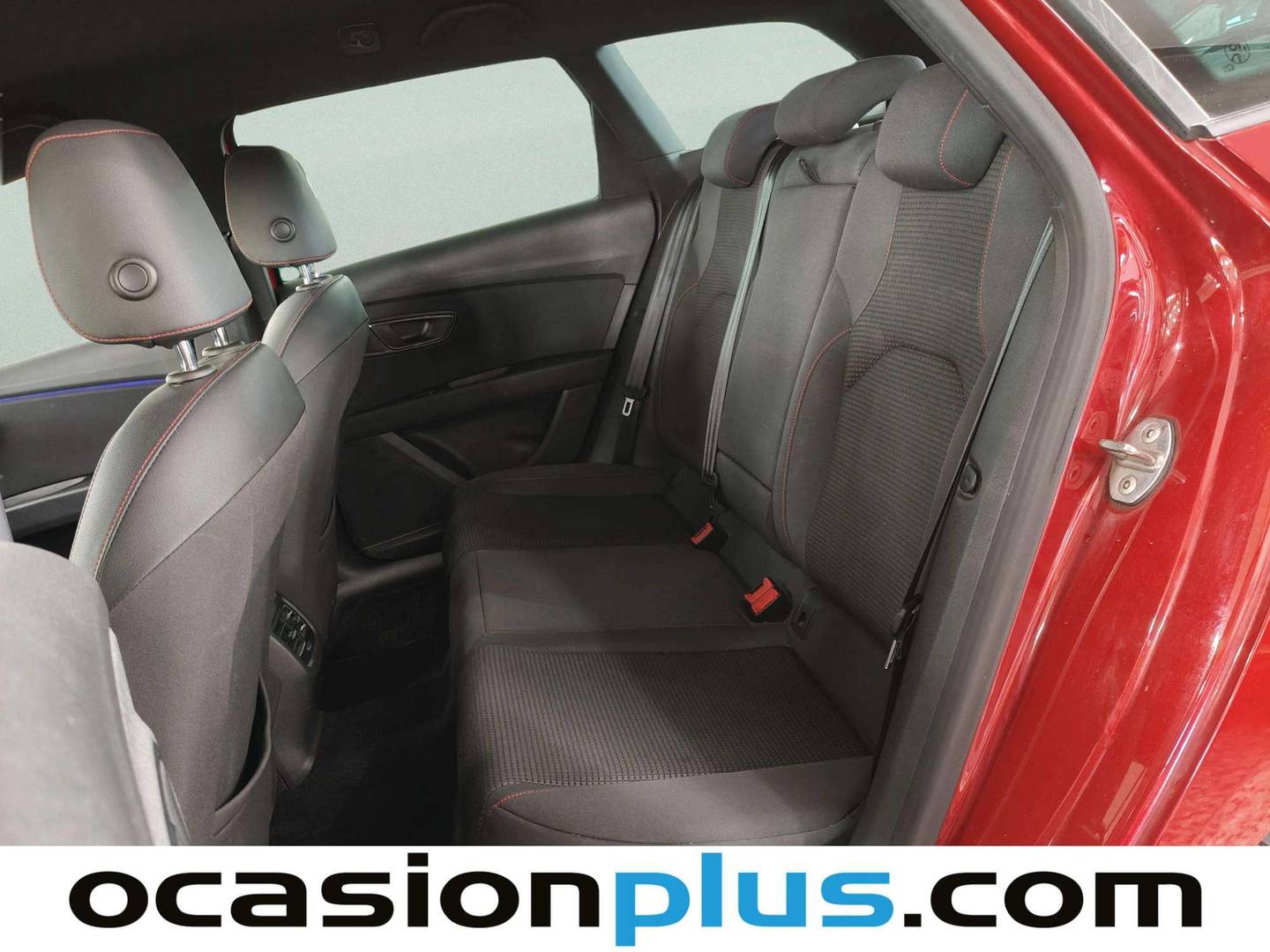 Foto asientos traseros Seat León Seat León ST 2.0 TDI S&S FR Fast Edition DSG (150 CV)