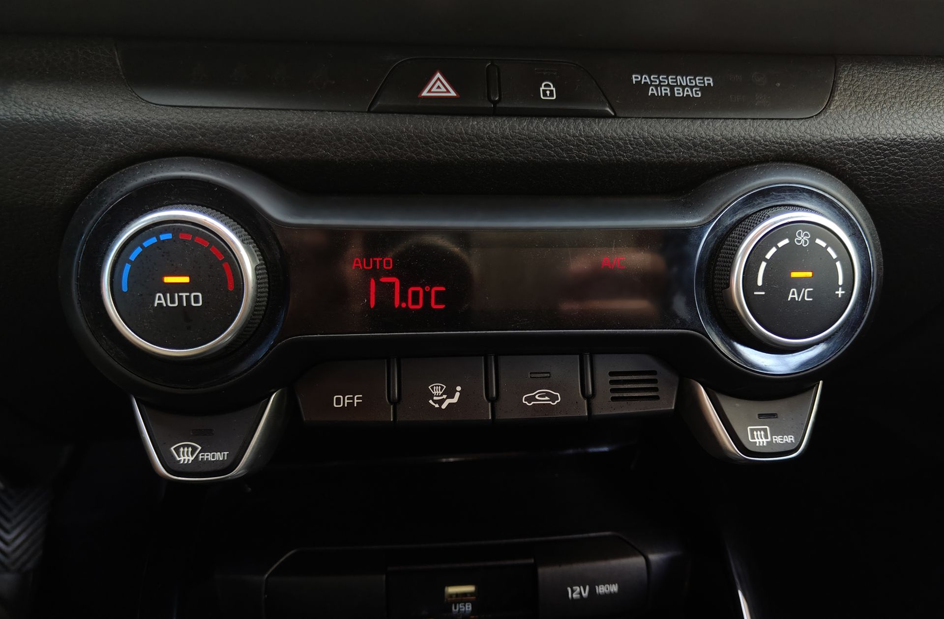 Kia Rio 1.0 T-GDi MHEV iMT Drive - foto 31