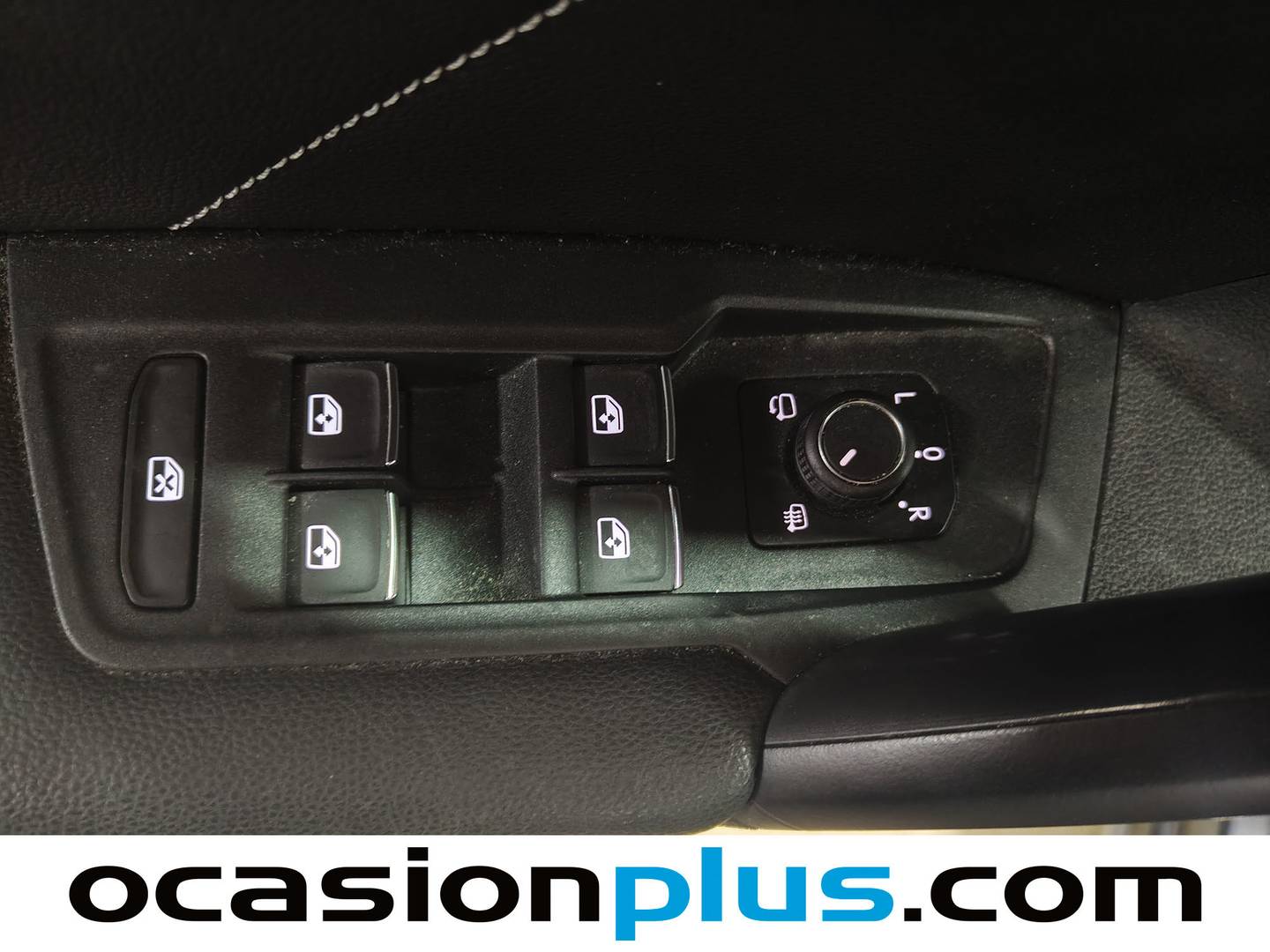 Foto Volkswagen Tiguan Volkswagen Tiguan Sport 1.5 TSI (150 CV) DSG Pack R-Line