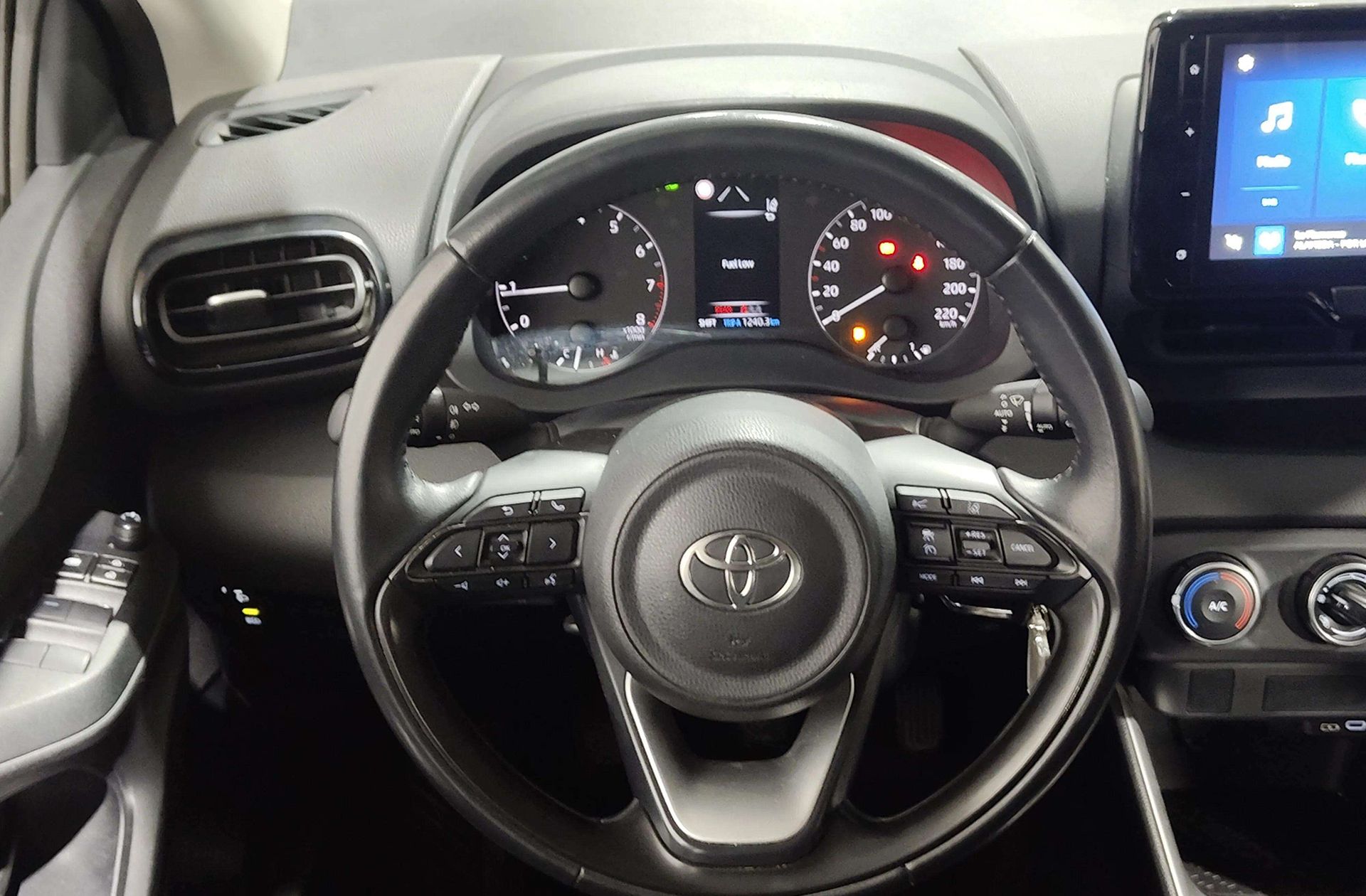 Toyota Yaris 1.5 S-Edition - foto 24