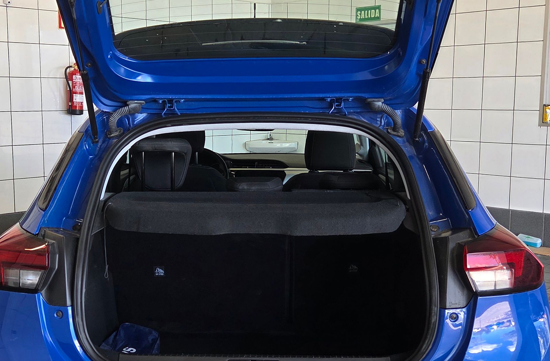 Opel Corsa 1.2 XEL Edition - foto 12