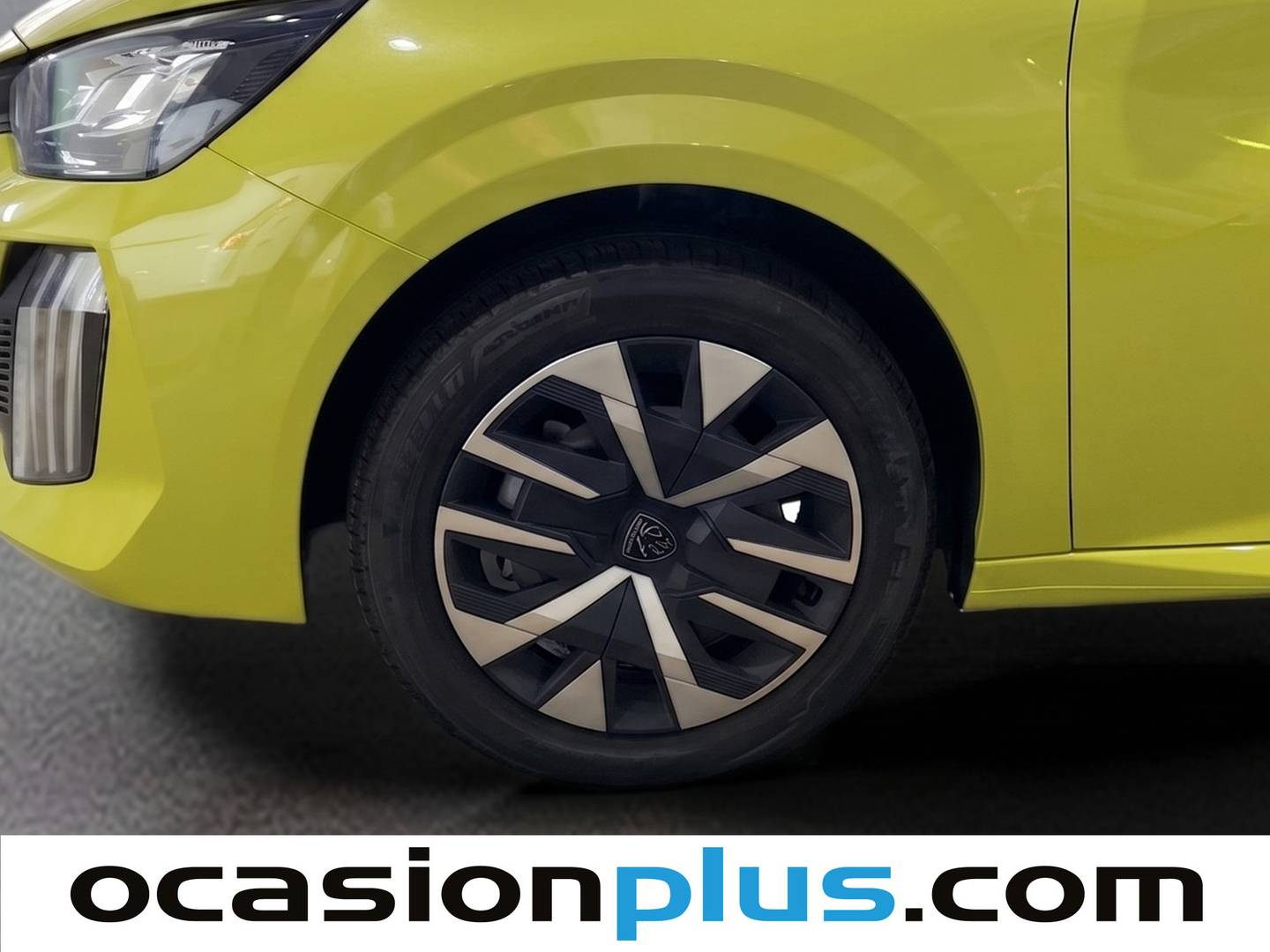Peugeot 208 Peugeot 208 Style Hybrid 100 eDCS6 (100 CV) automático