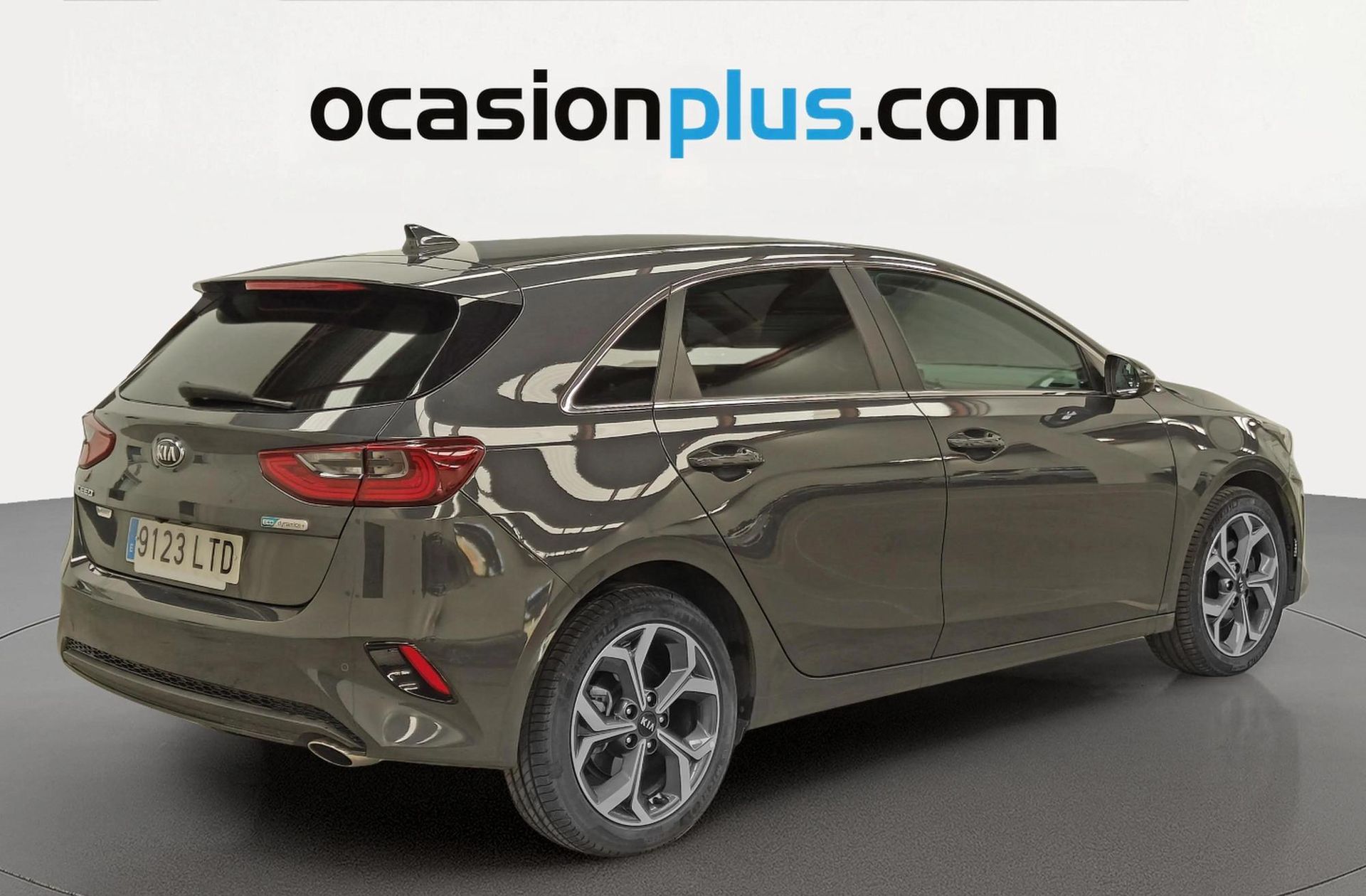 Kia Ceed 1.6 MHEV Tech DCT - foto 4