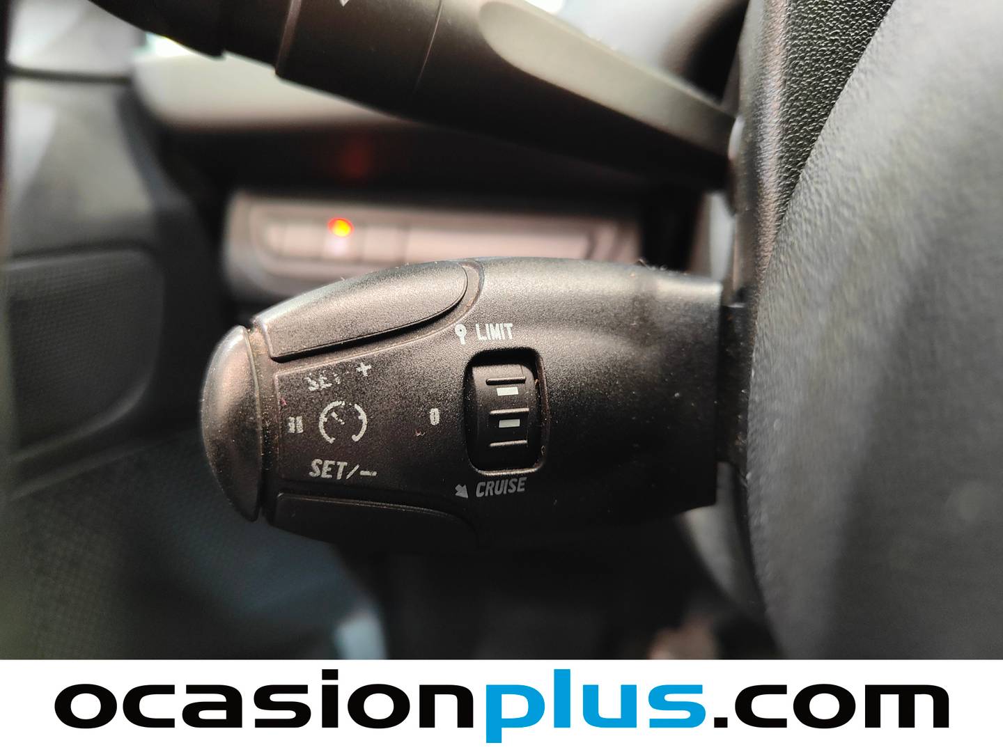 Peugeot 208 Peugeot 208 1.4 VTi Allure (95 CV) manual