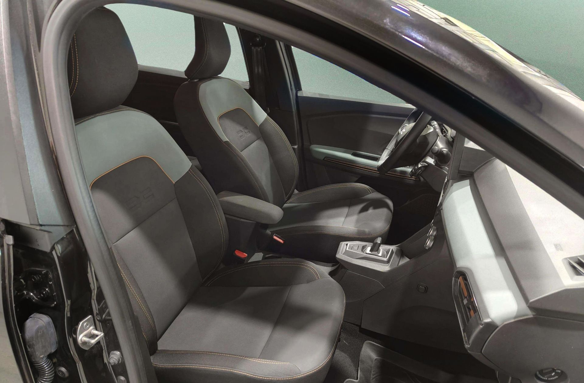 Dacia Jogger Extreme Hybrid 7 plazas - foto 19