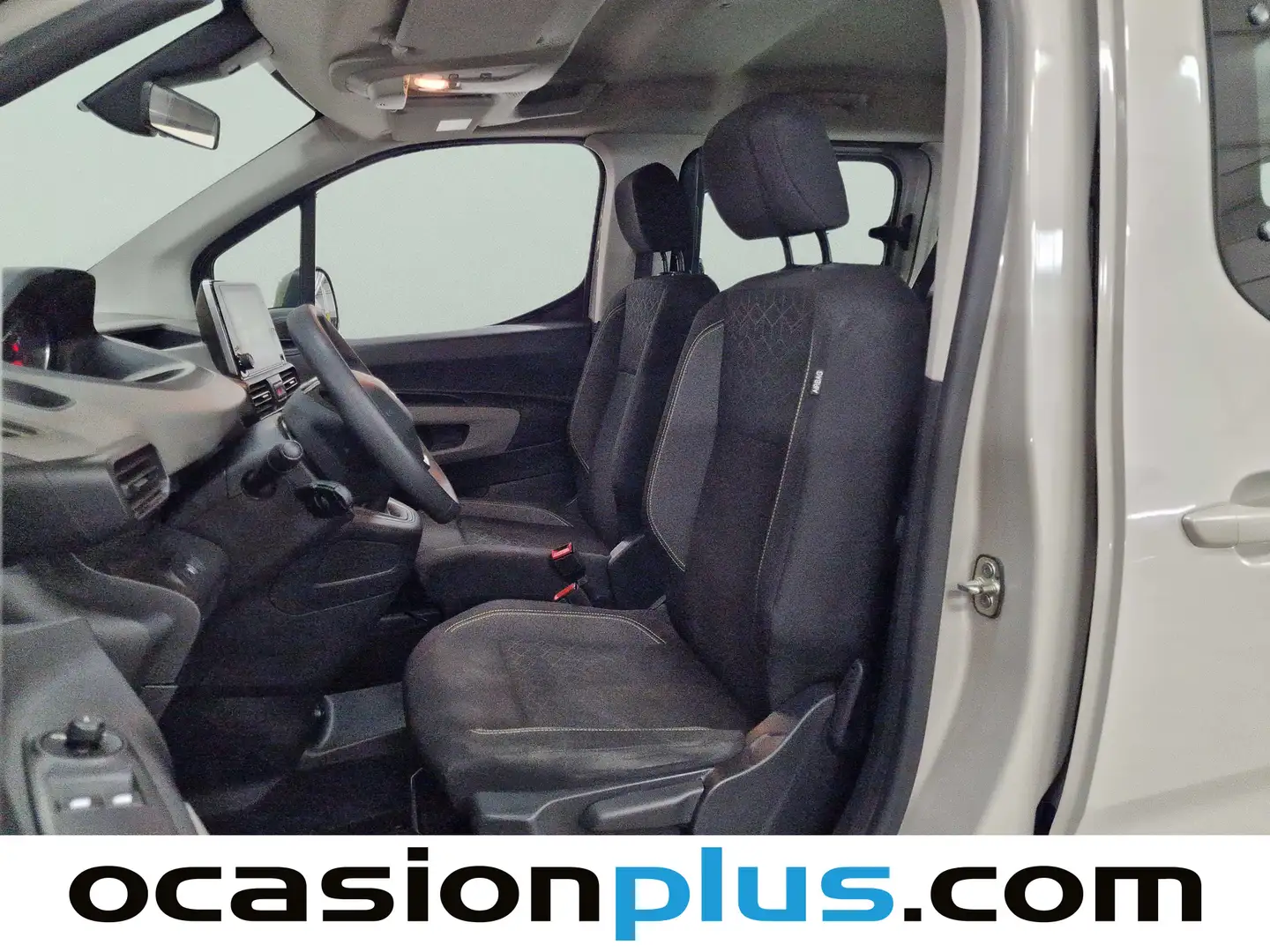 Foto Peugeot Rifter Peugeot Rifter BlueHDi 100 Active Standard Nav+ (100 CV)