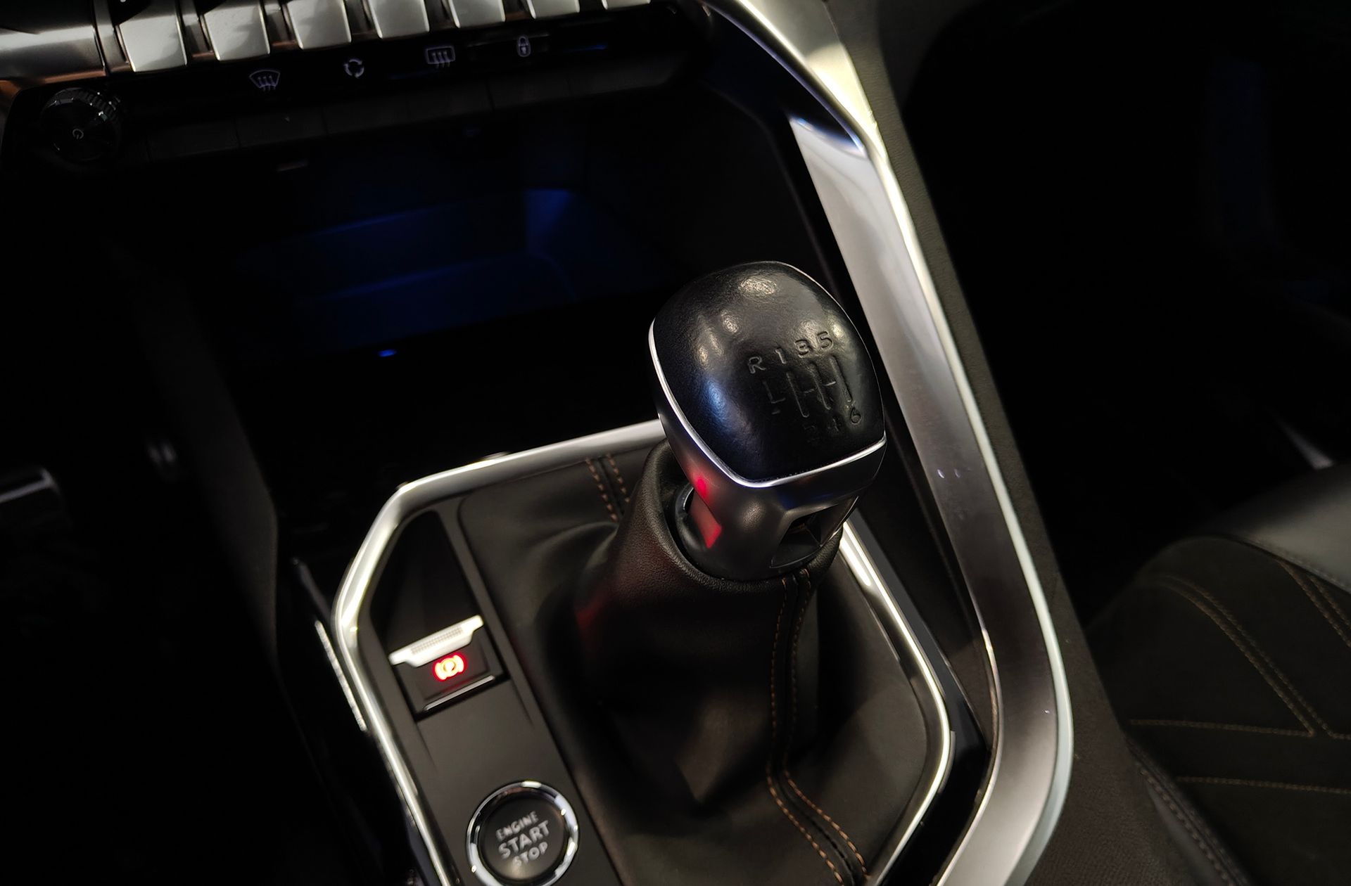Peugeot 5008 PureTech 130 GT 7 plazas - foto 5